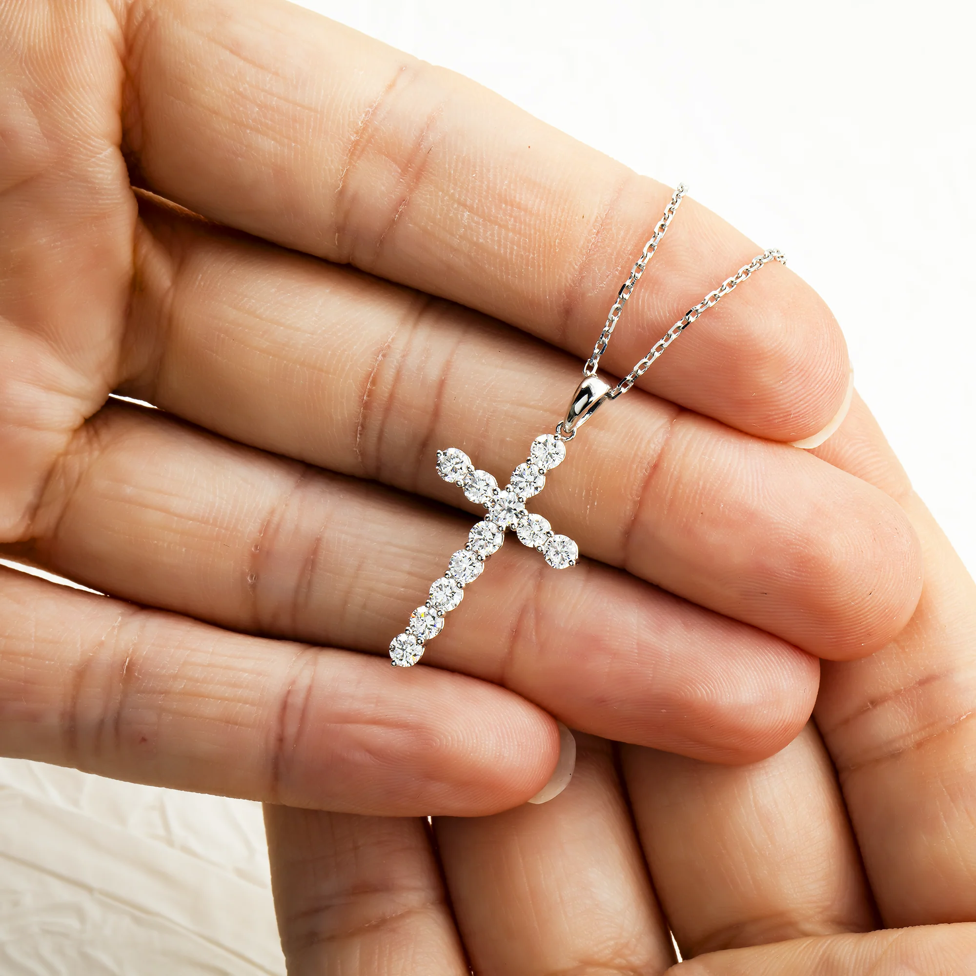 White Gold Round Diamond Cross Pendant & Chain Necklace 1.12ct - Image 2