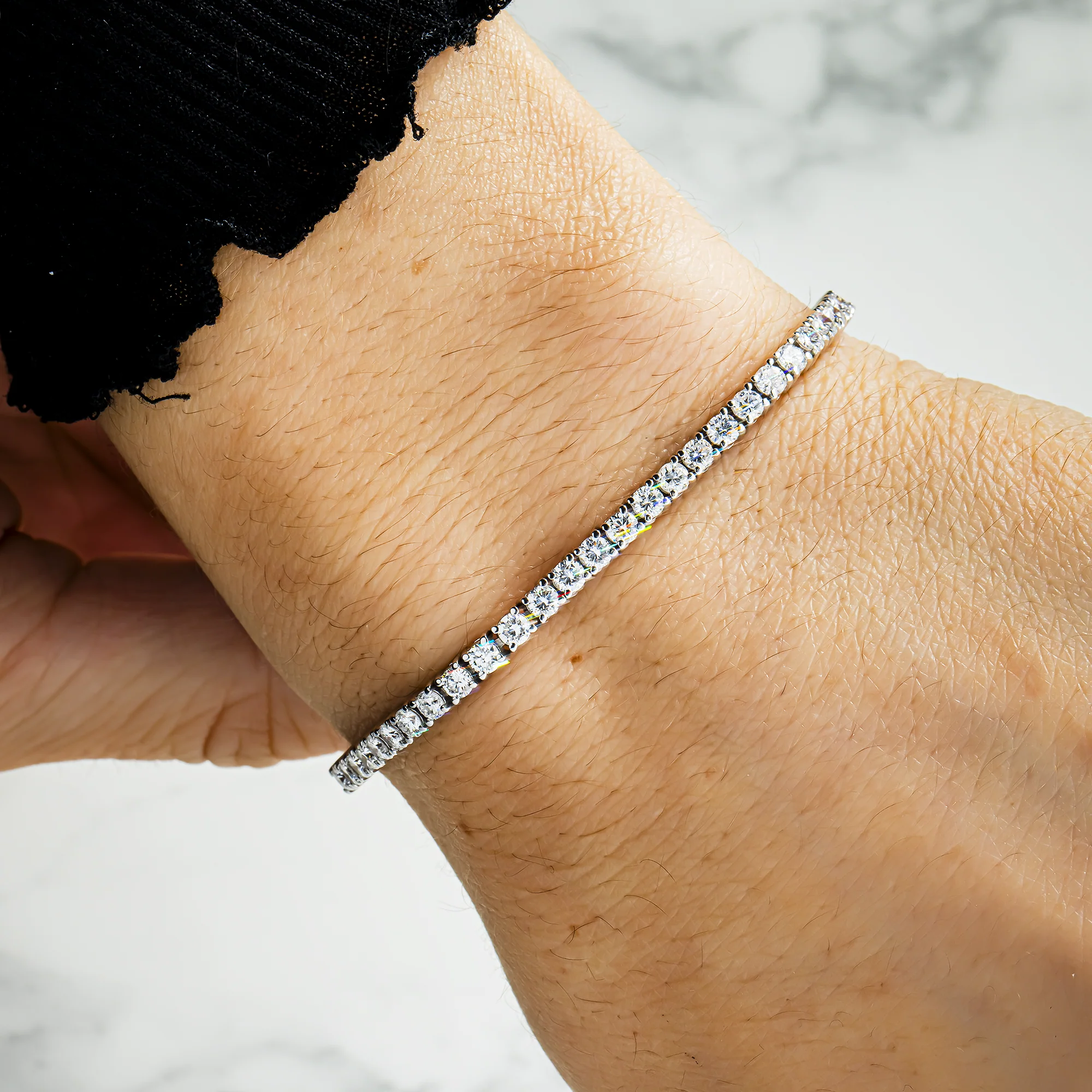 14K White Gold Round Diamond Tennis Bracelet 4.31ct (6"-8") - Image 2