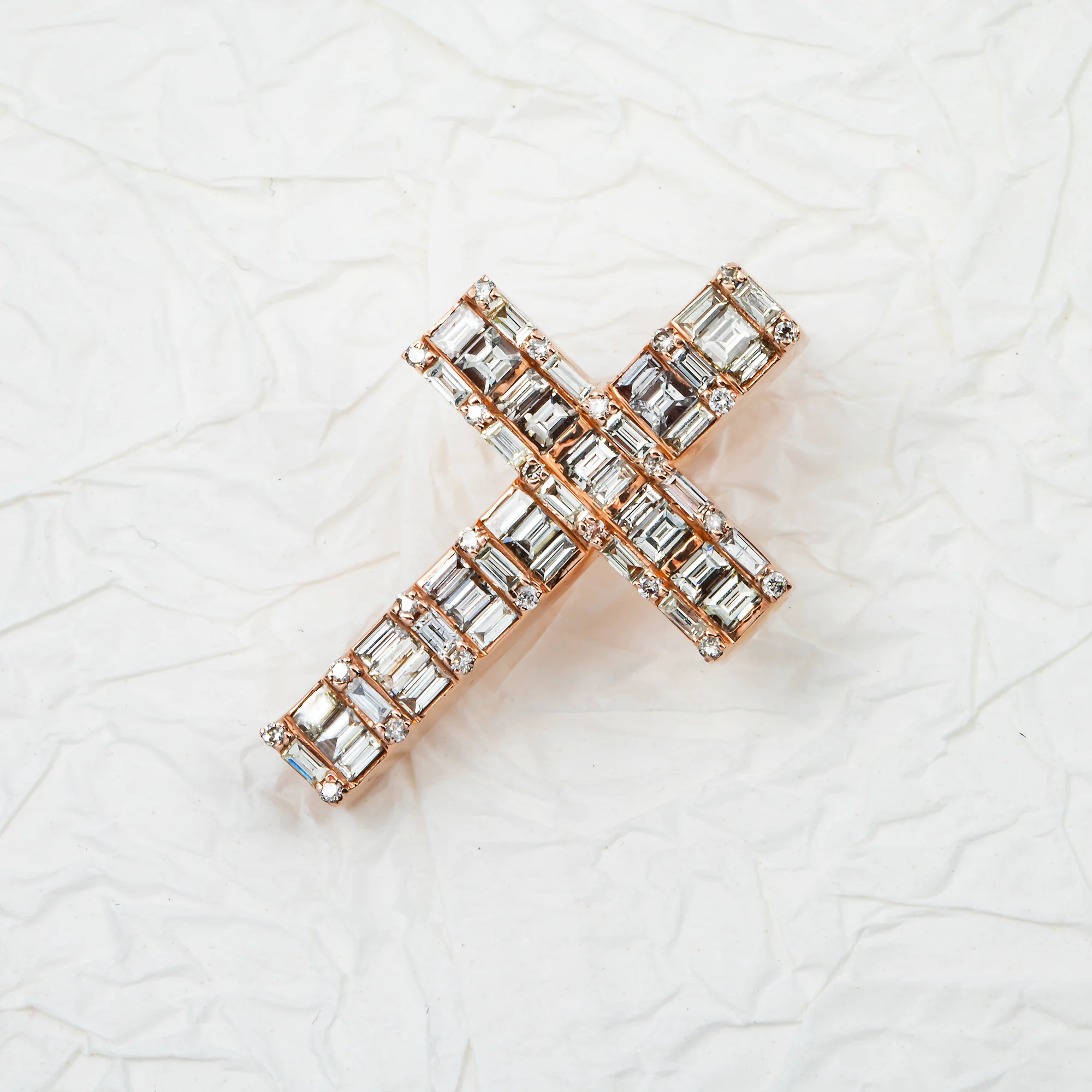 14K Rose Gold Baguette & Round Diamond Cross Pendant 2.30ct - Image 5