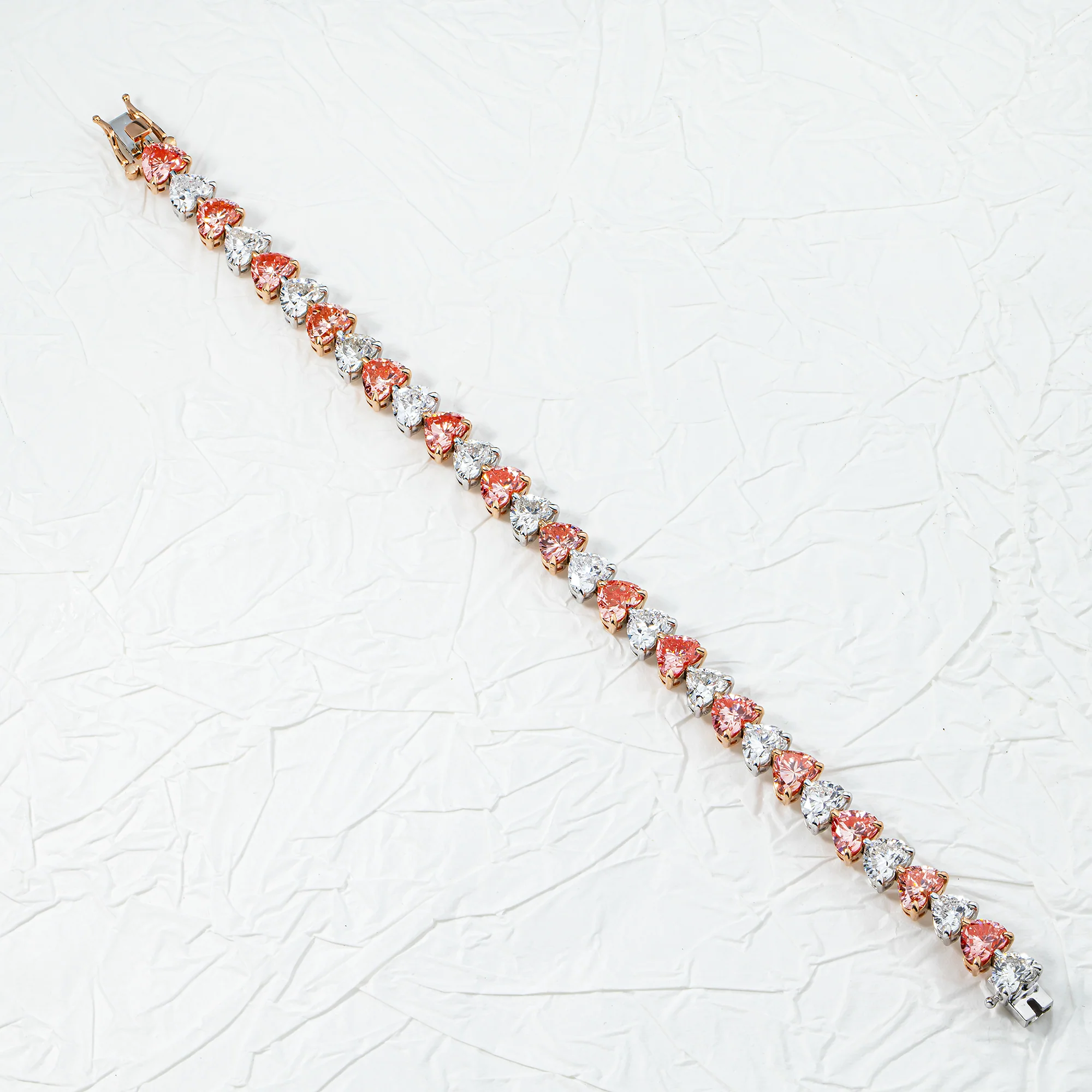 14K Two Tone Fancy Pink & White Heart Diamond Bracelet 22.42ct - Image 3