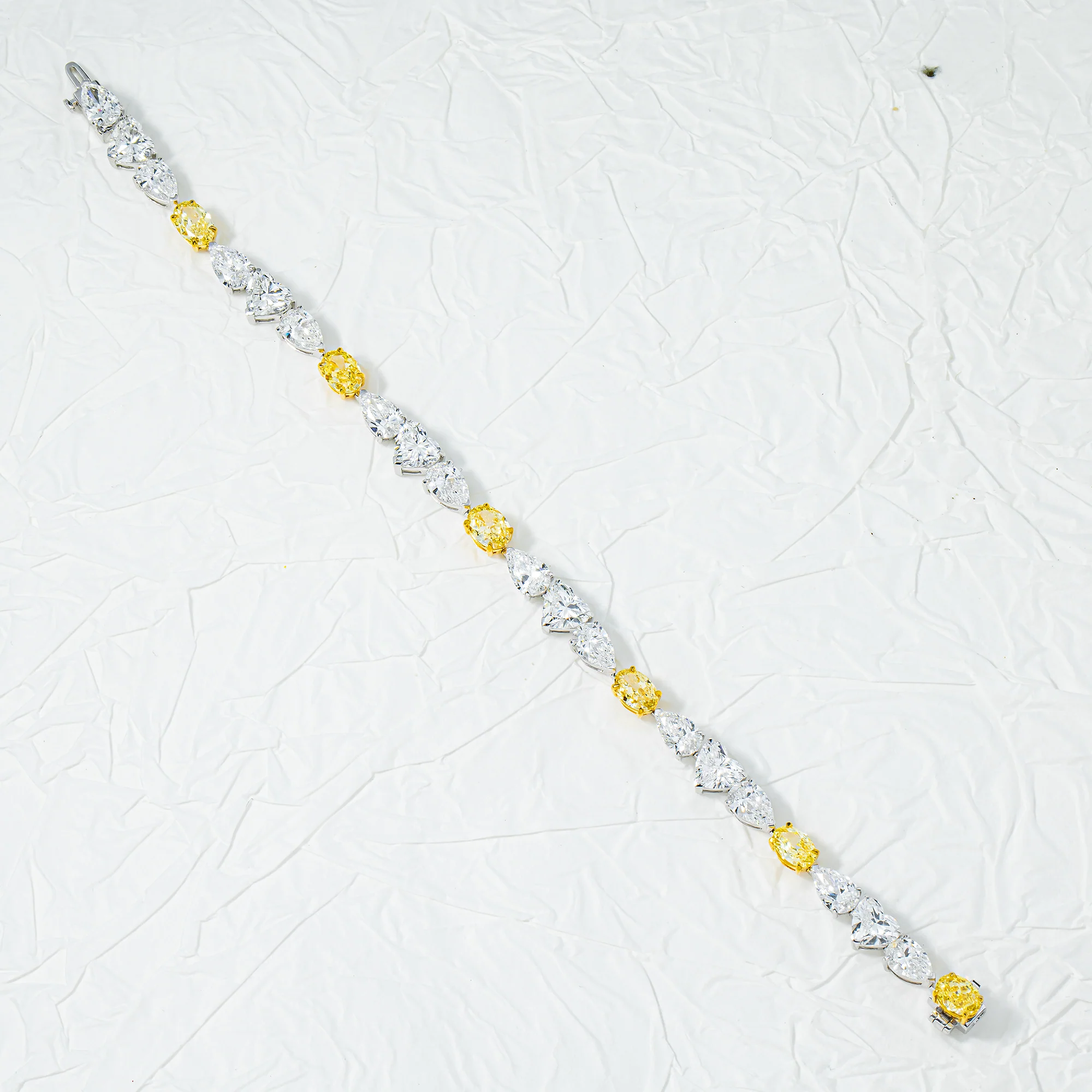 14K Two Tone Fancy Yellow & White Multi Cut Diamond Bracelet 15.12ct - Image 4