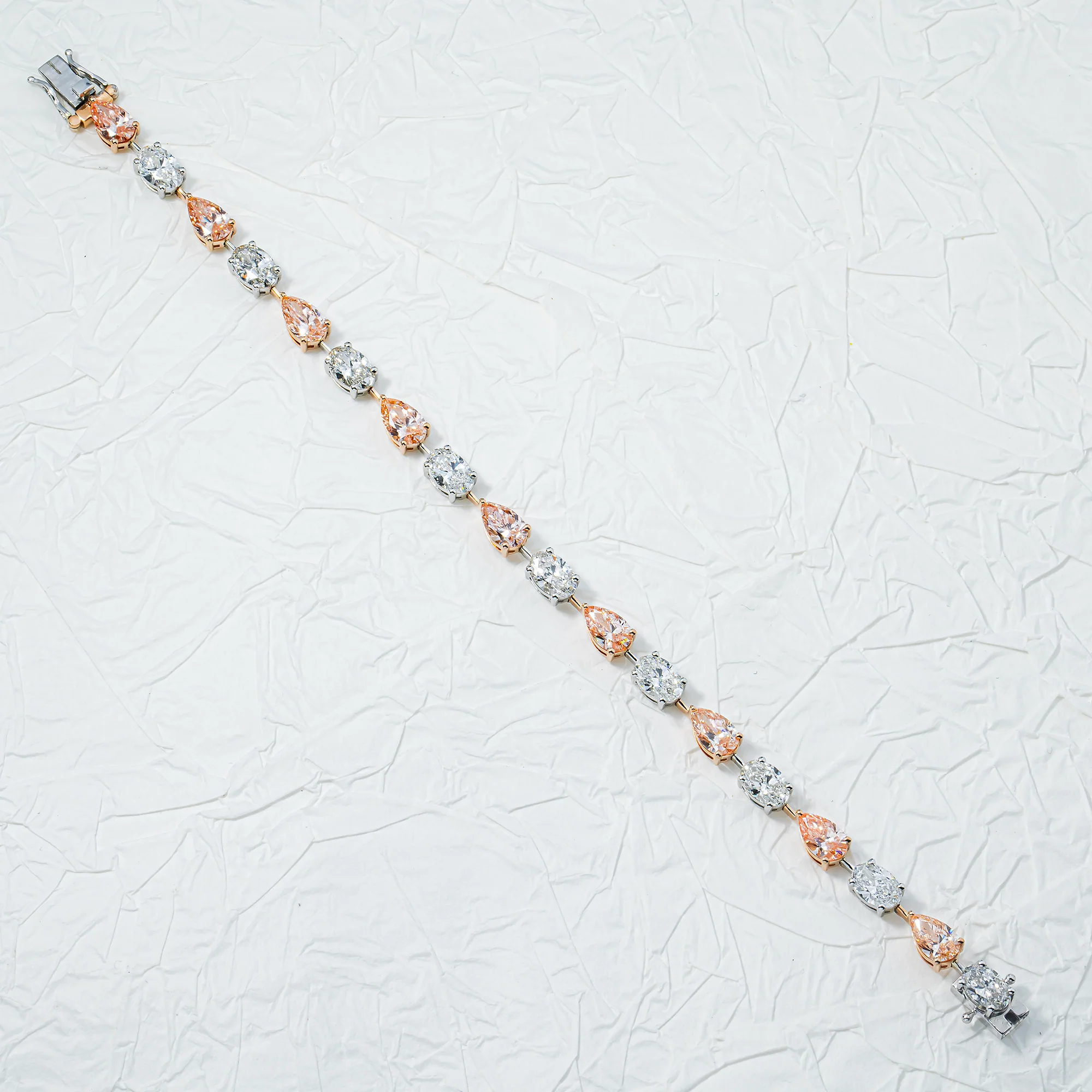 14K Two Tone Multi Cut Fancy Pink & White Diamond Satellite Bracelet 13.49ct - Image 3