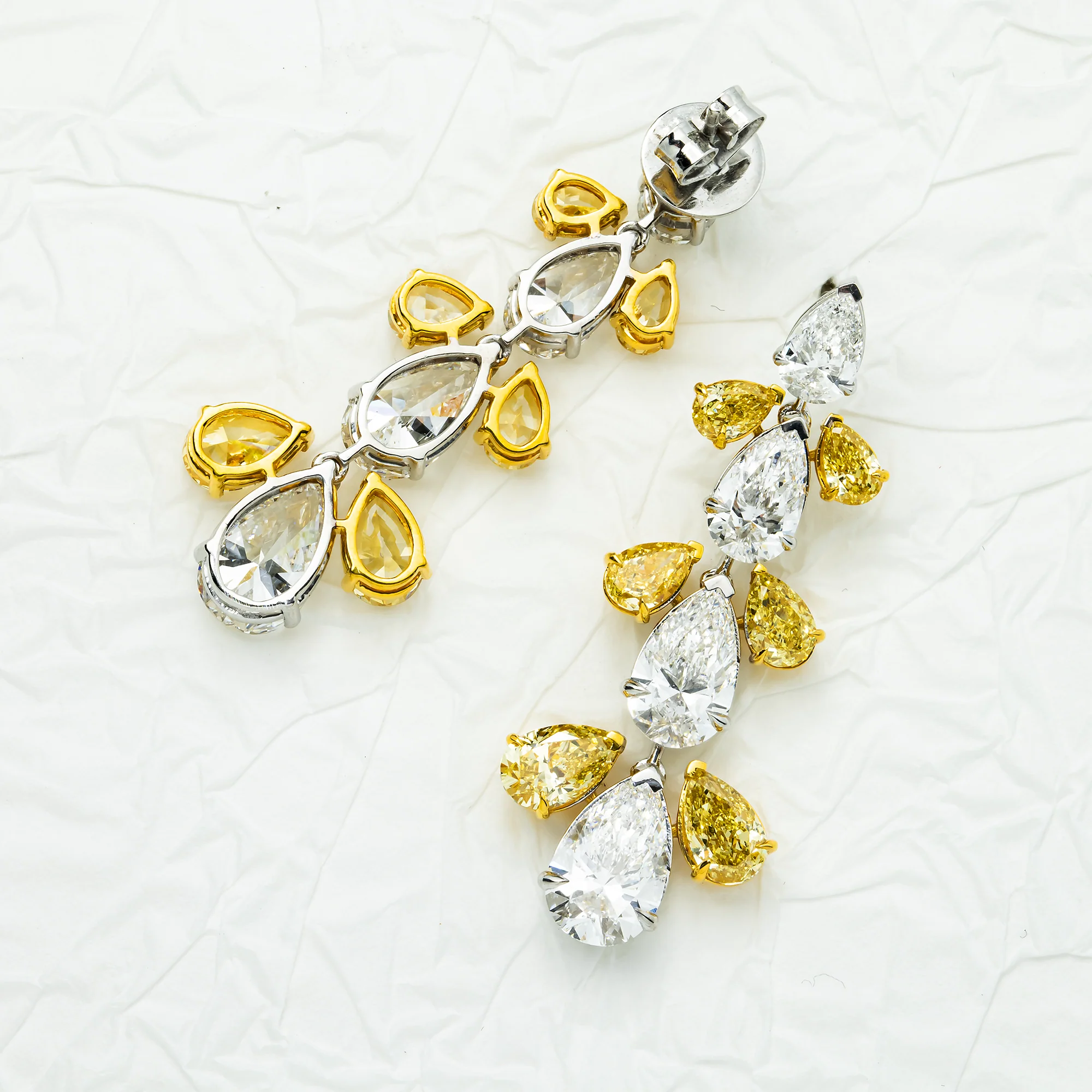 IGI 14K two tone Pear Cut Fancy Yellow & White Diamond 17.41ct - Image 3