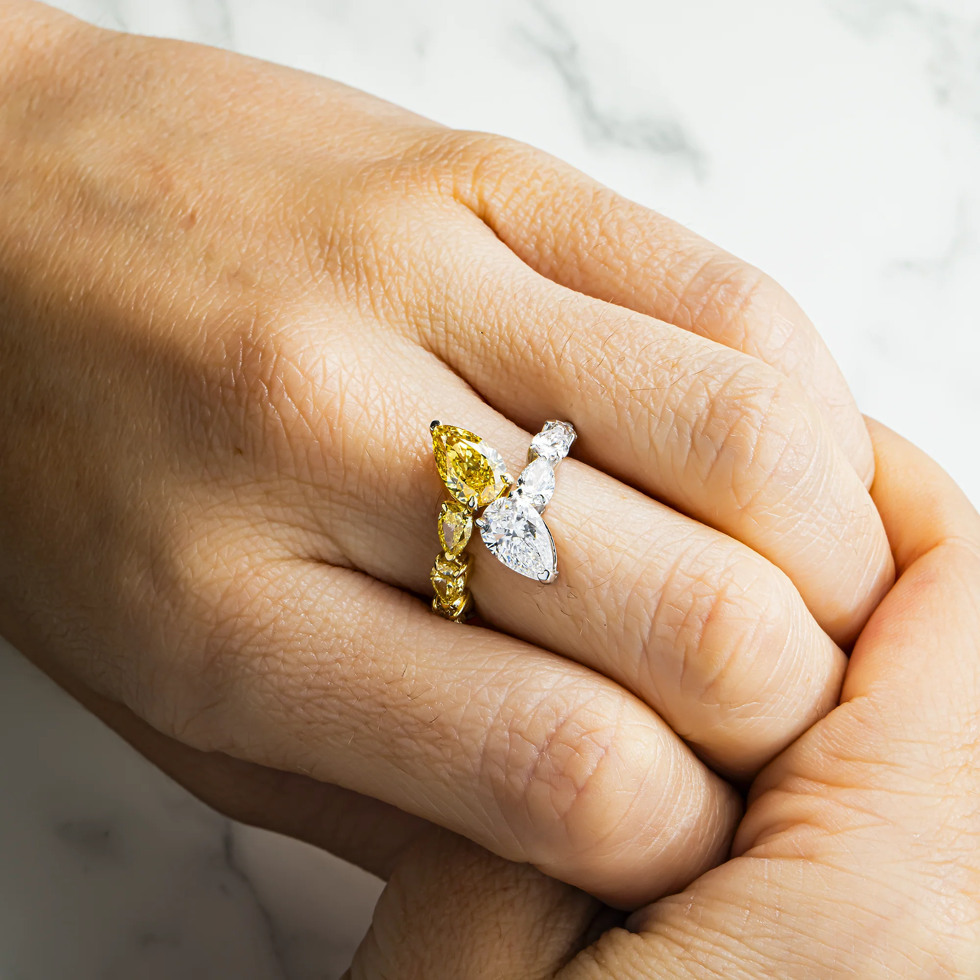 14K Two Tone Pear Cut Fancy Yellow & White Diamond Wrap Ring 4.35ct - Image 2