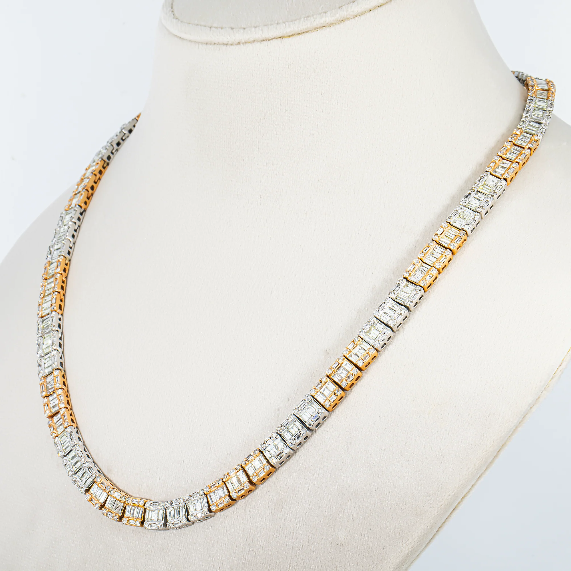 14K Two Tone Round & Baguette Cut Diamond Tennis Chain 29.52ct - Image 2