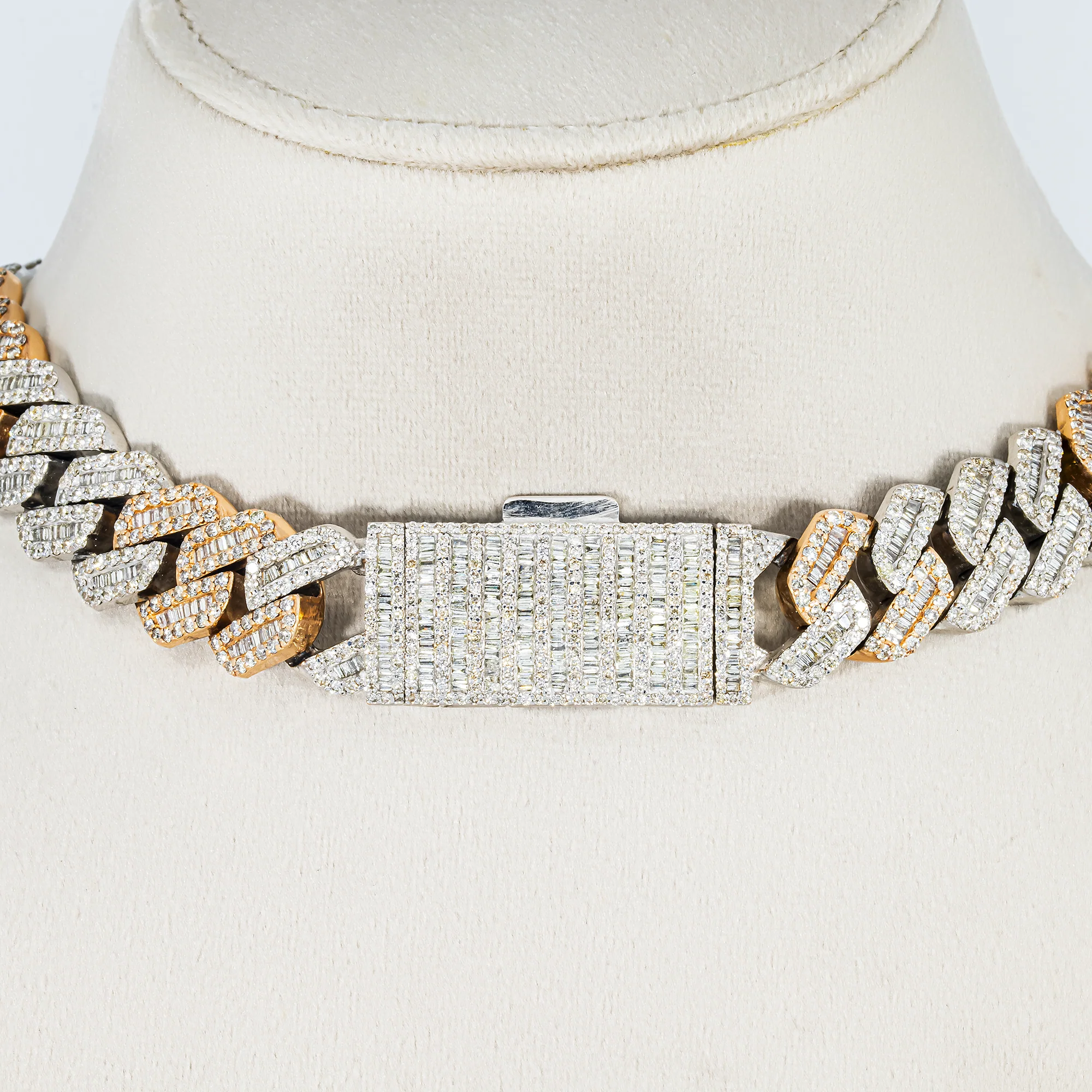 14K Two Tone Round & Baguette Diamond Cuban Link Chain 30.30ct - Image 3