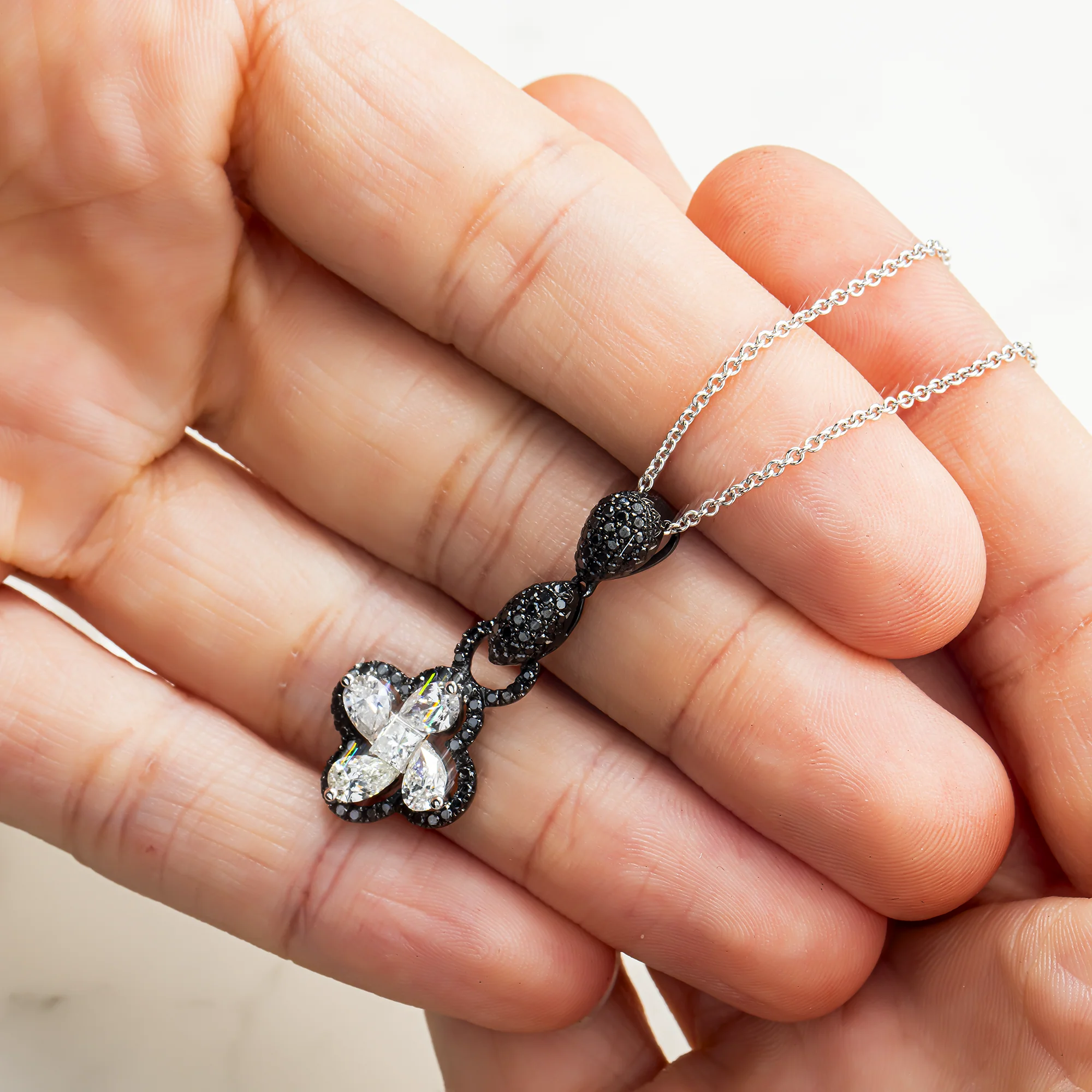 14K White & Black Gold White & Black Diamond Pendant & Chain Necklace 1.84ct - Image 2