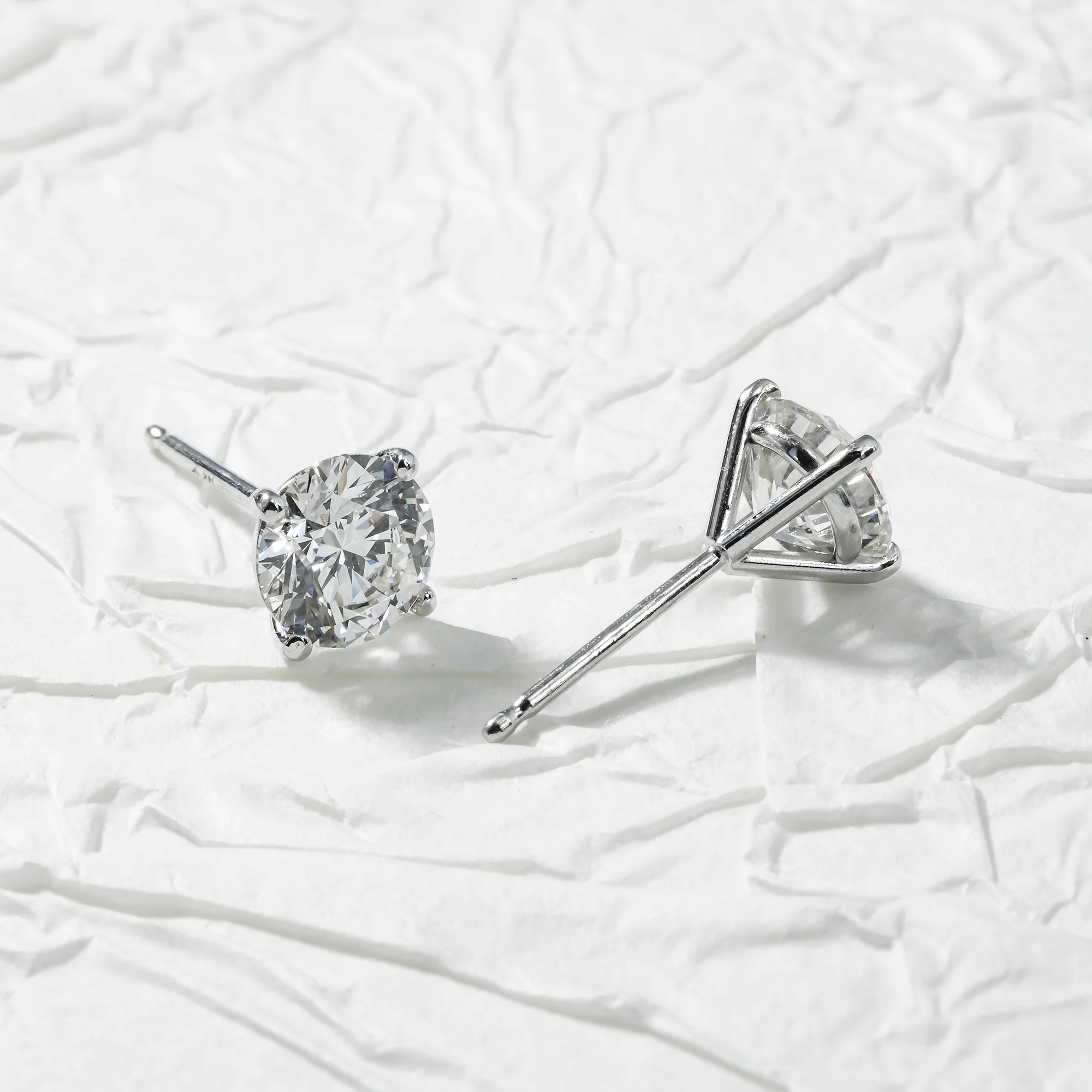 IGI 14K White Gold 1.3ct Each Solitaire Round Diamond Stud Earrings 2.64ctw - Image 3