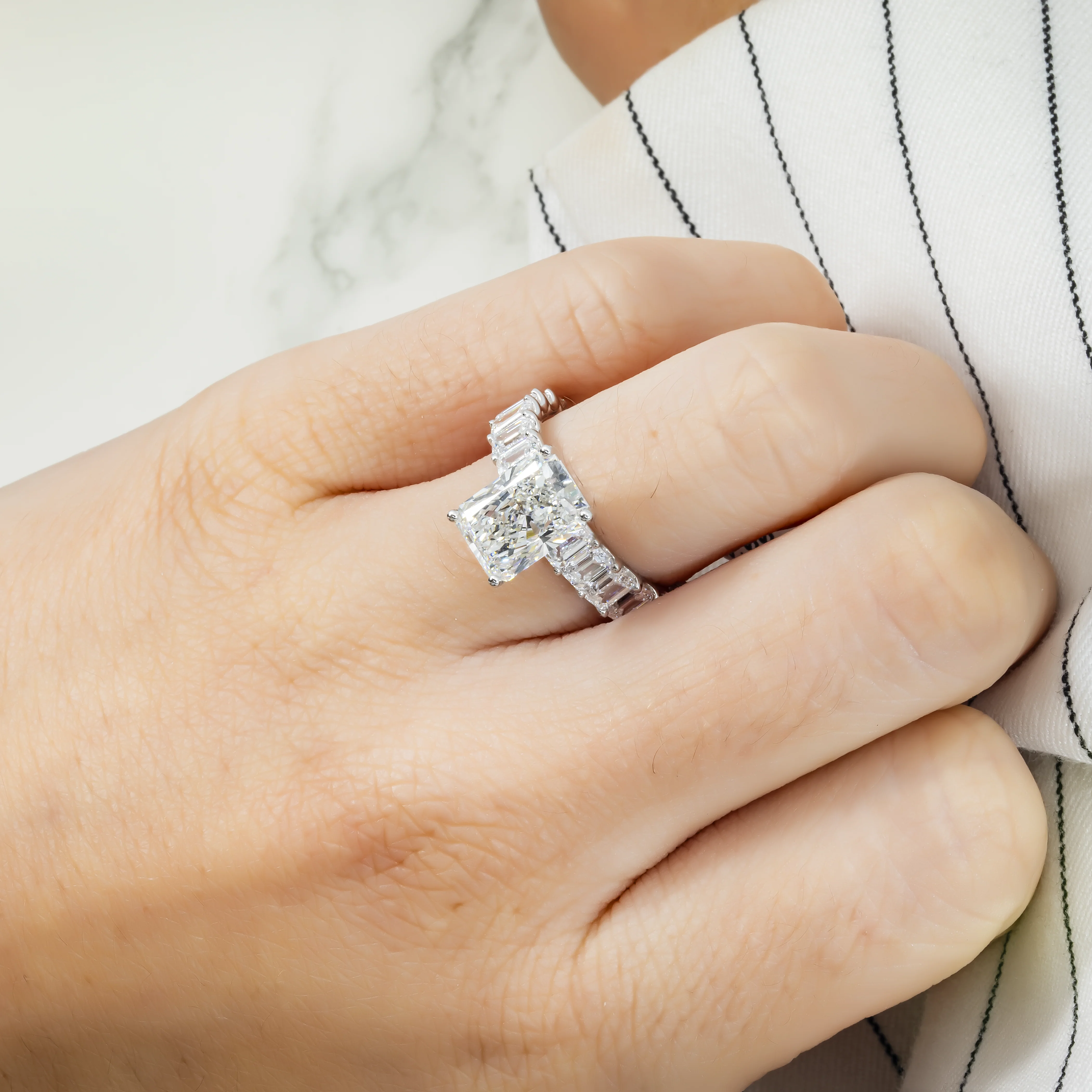 14K White Gold 3.55ct Radiant Cut Diamond Engagement Ring 6.64ctw - Image 3
