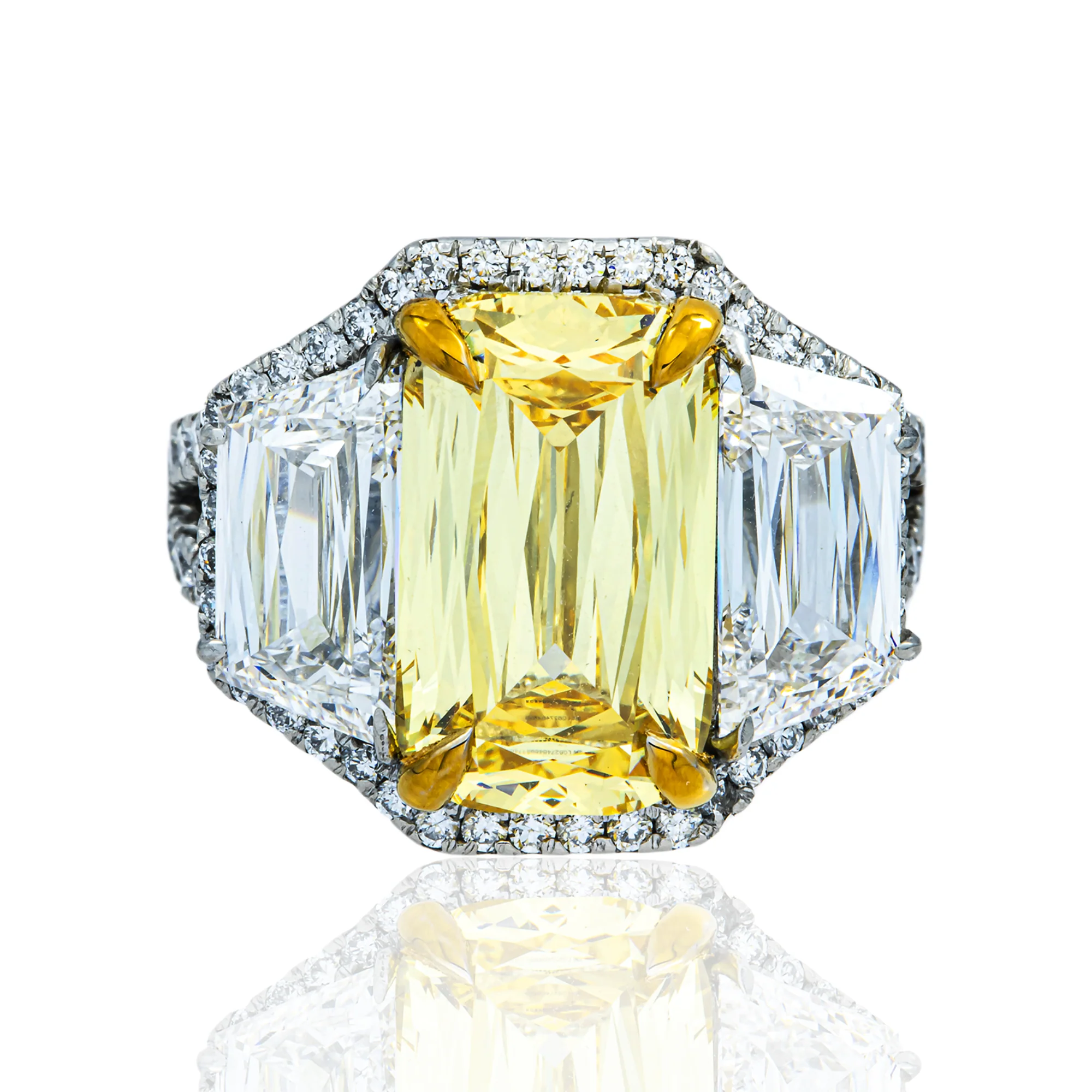 14K White Gold 5.15ct Emerald Fancy Yellow & White Diamond Ring 9.25ctw