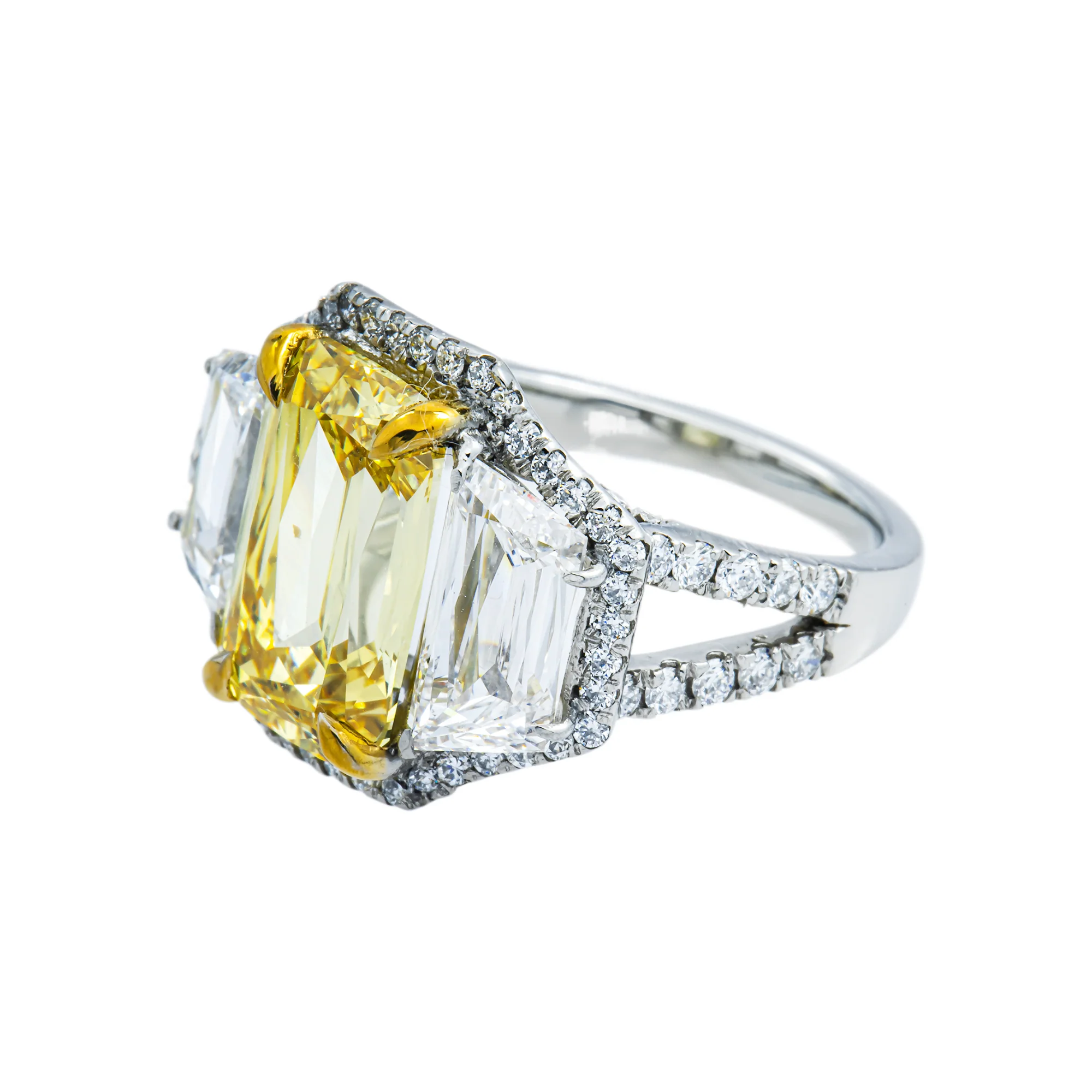 14K White Gold 5.15ct Emerald Fancy Yellow & White Diamond Ring 9.25ctw - Image 3