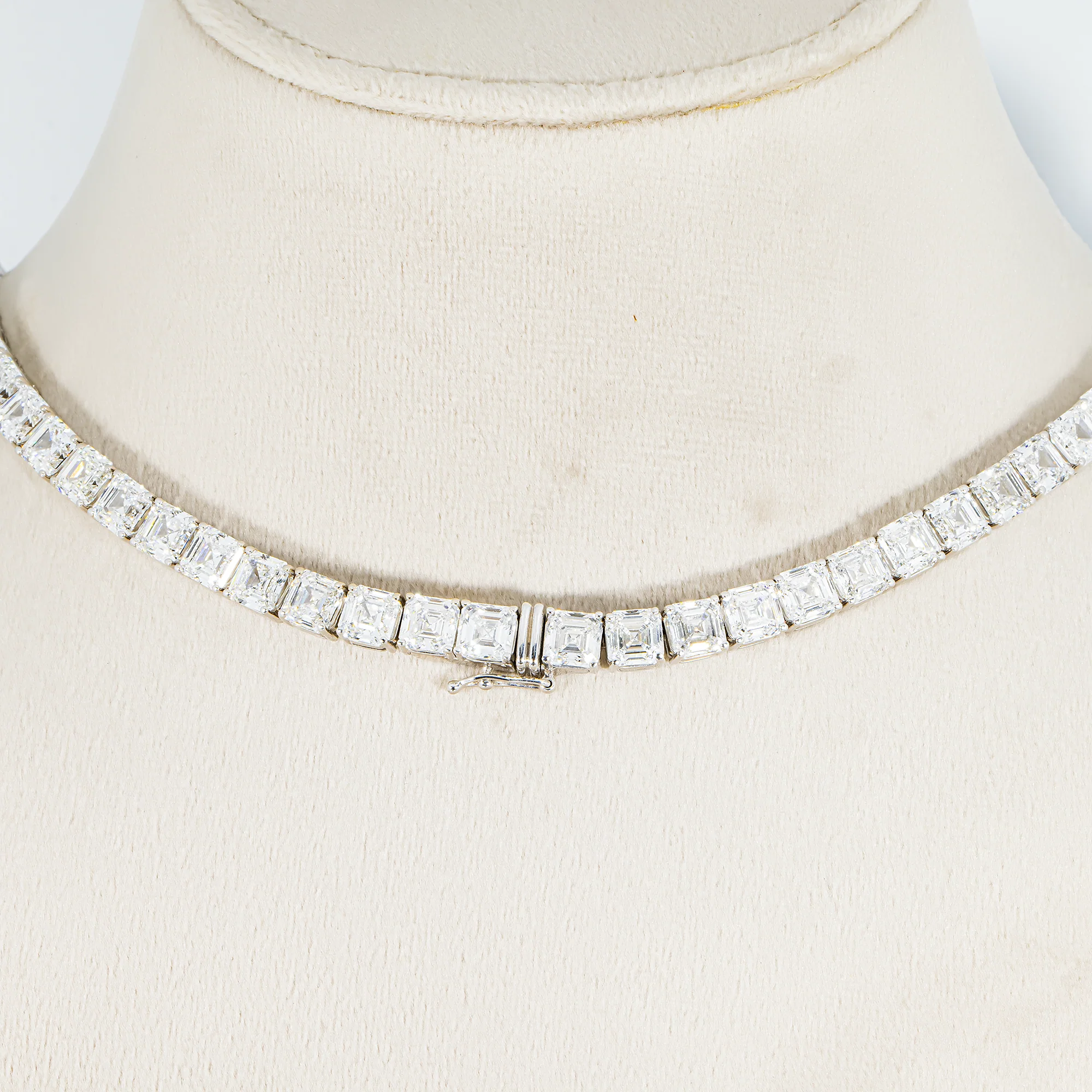 14K White Gold Asscher Cut Diamond Tennis Chain 97.15ct - Image 3