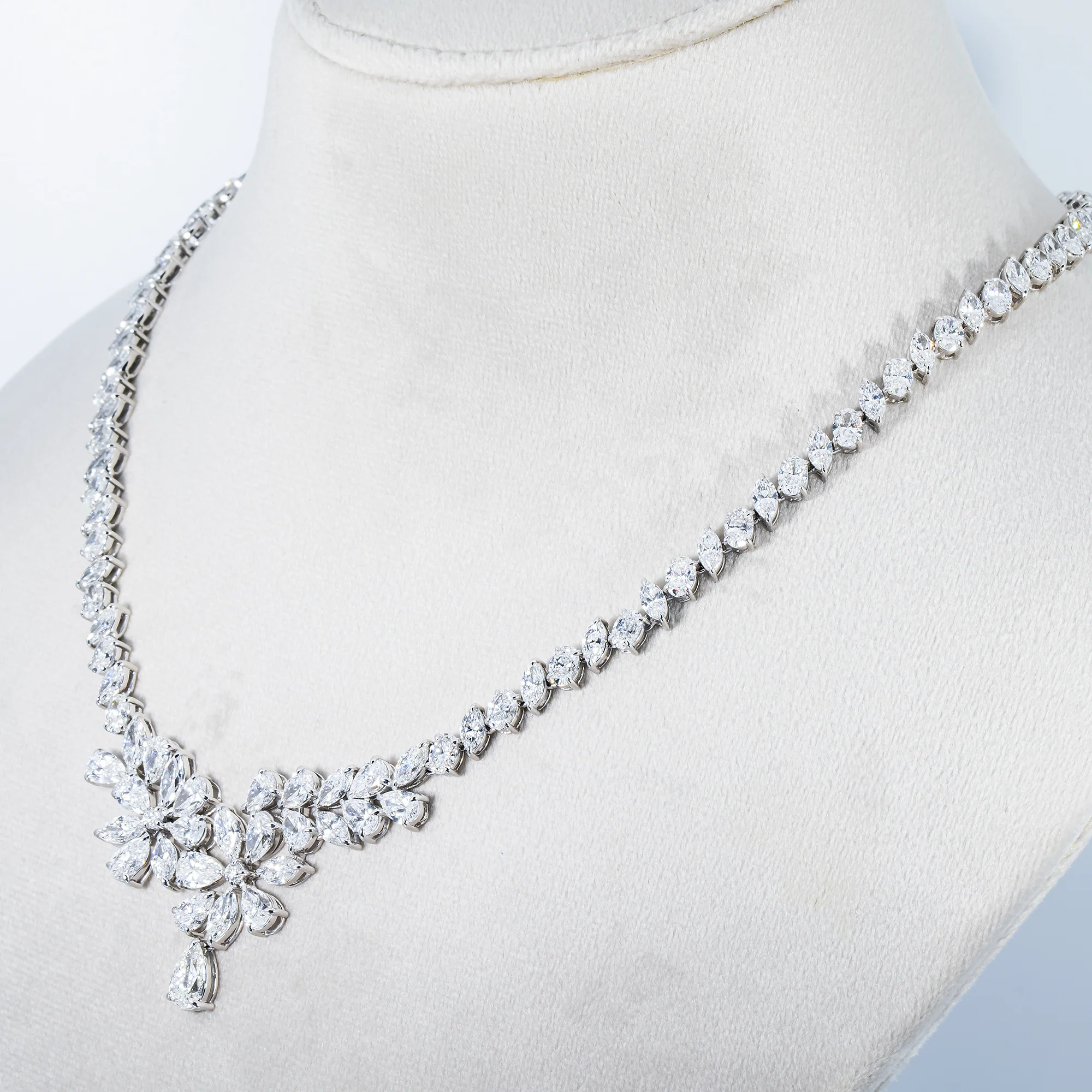 14K White Gold Aurora Diamond Drop Necklace 37.02ct - Image 2