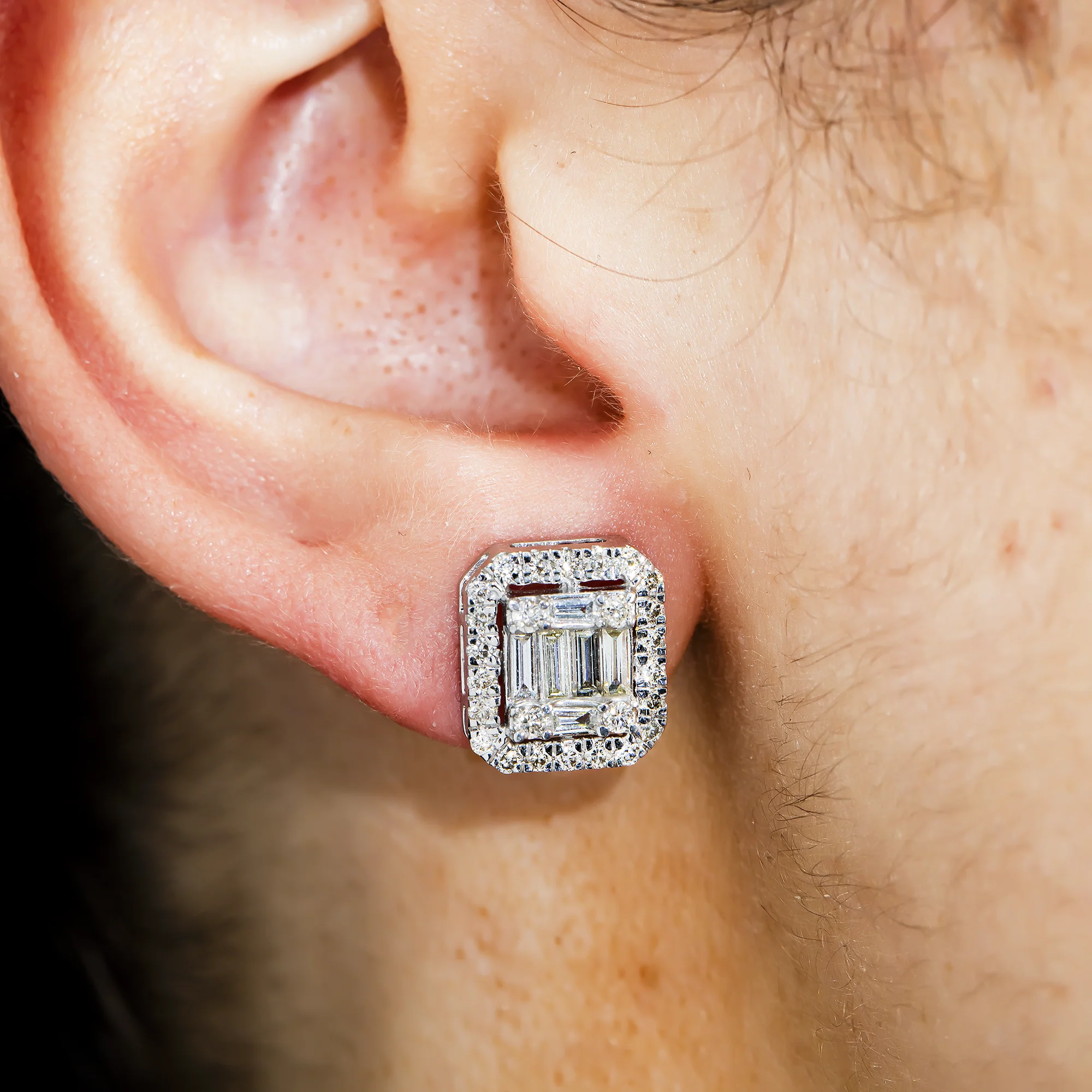14K White Gold Baguette & Round Diamond Rectangle Studs Earrings 1.45ctw - Image 2
