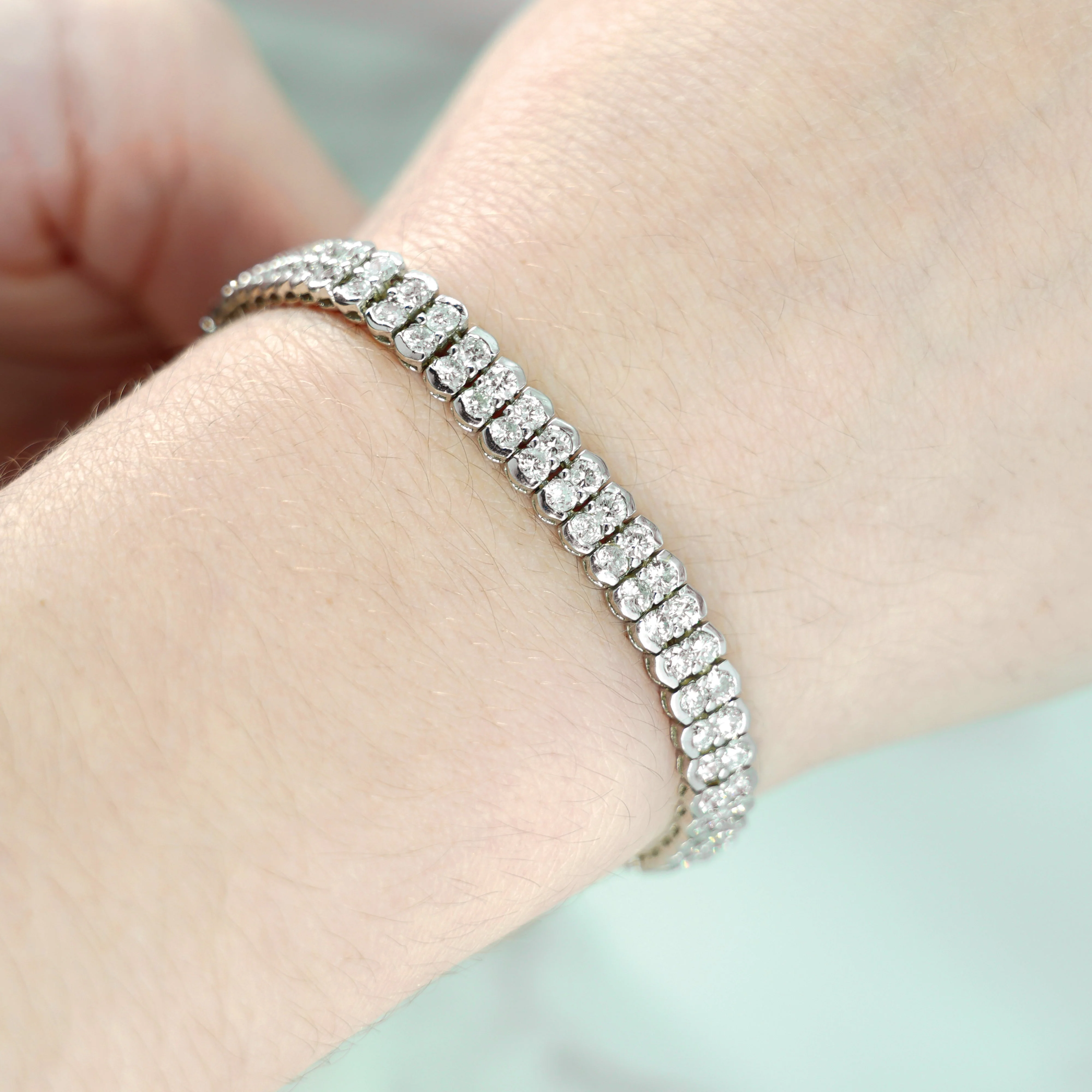 14K White Gold Double Row Round Diamond Tennis Bracelet 7.32ct - Image 2