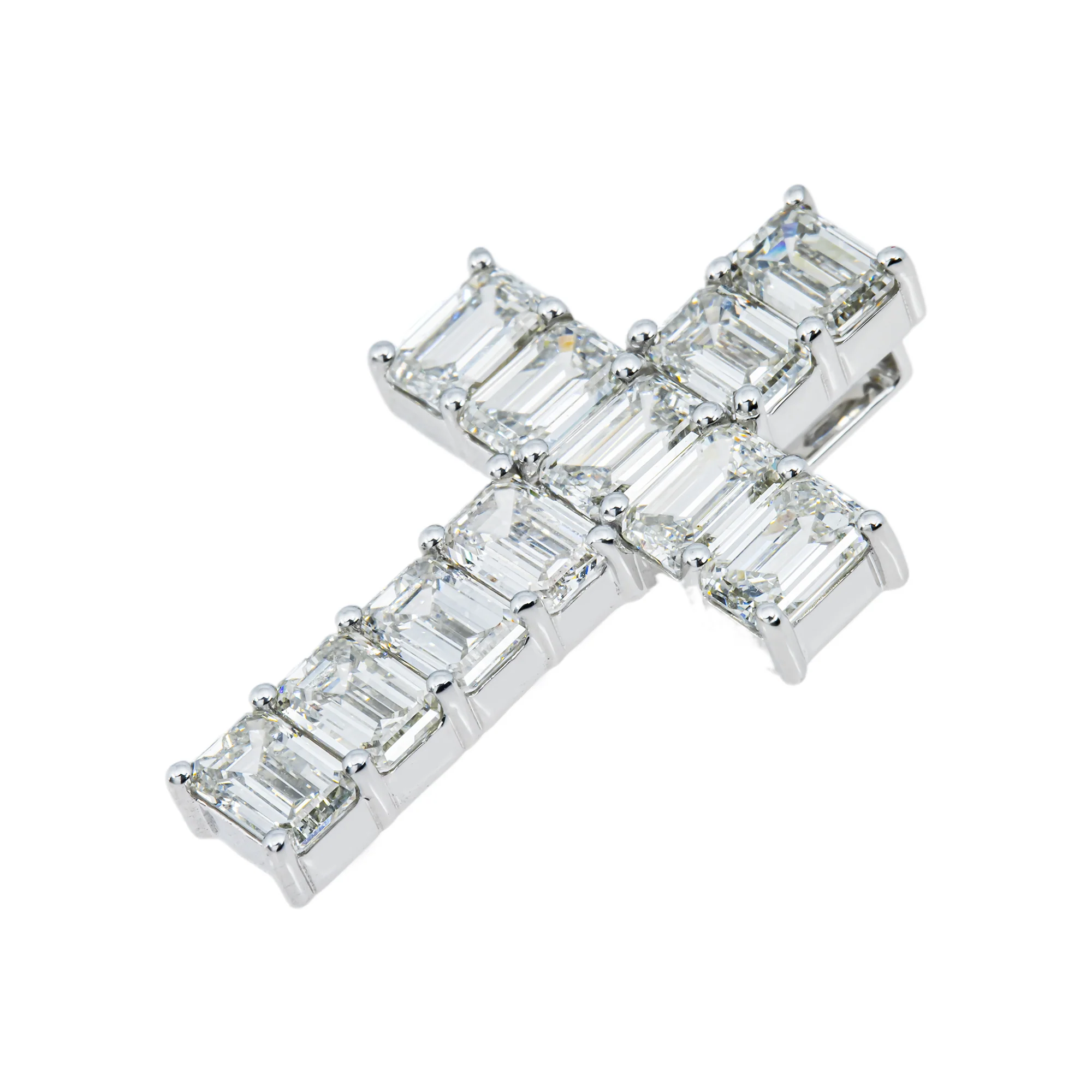 14K White Gold Emerald Cut Diamond Cross Pendant 8.0ct - Image 5