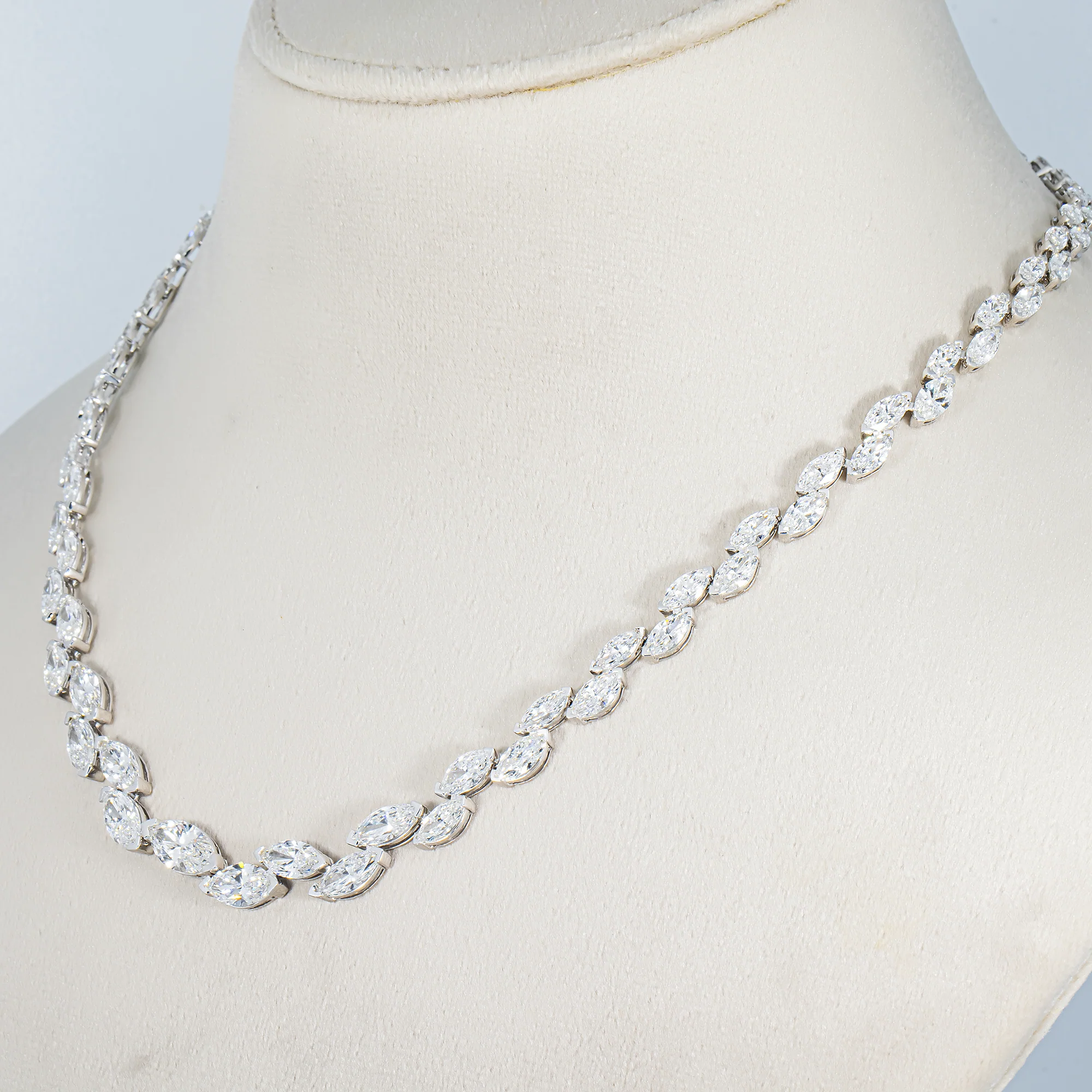 14K White Gold Graduated Marquise Diamond Rosebud Tennis Chain 28.07ct - Image 2