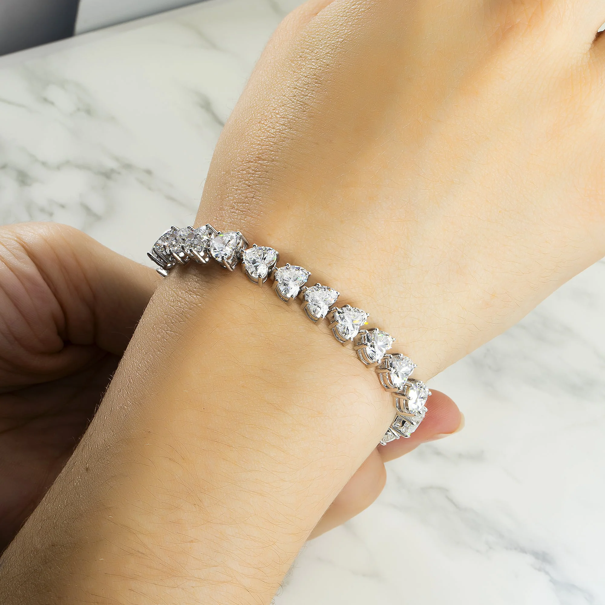 14K White Gold Heart Cut Diamond Bracelet 29.17ct - Image 2
