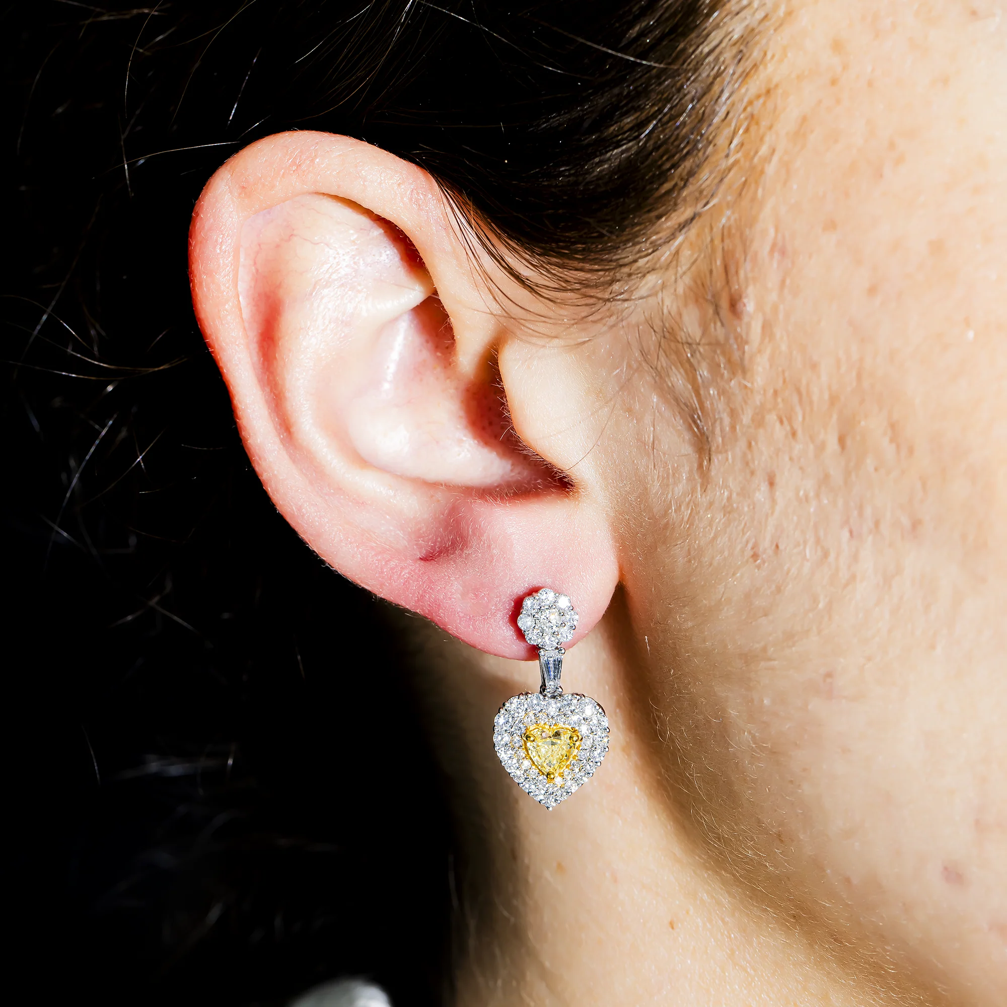14K White Gold Heart Cut Canary Yellow Diamond 3.25ctw - Image 2