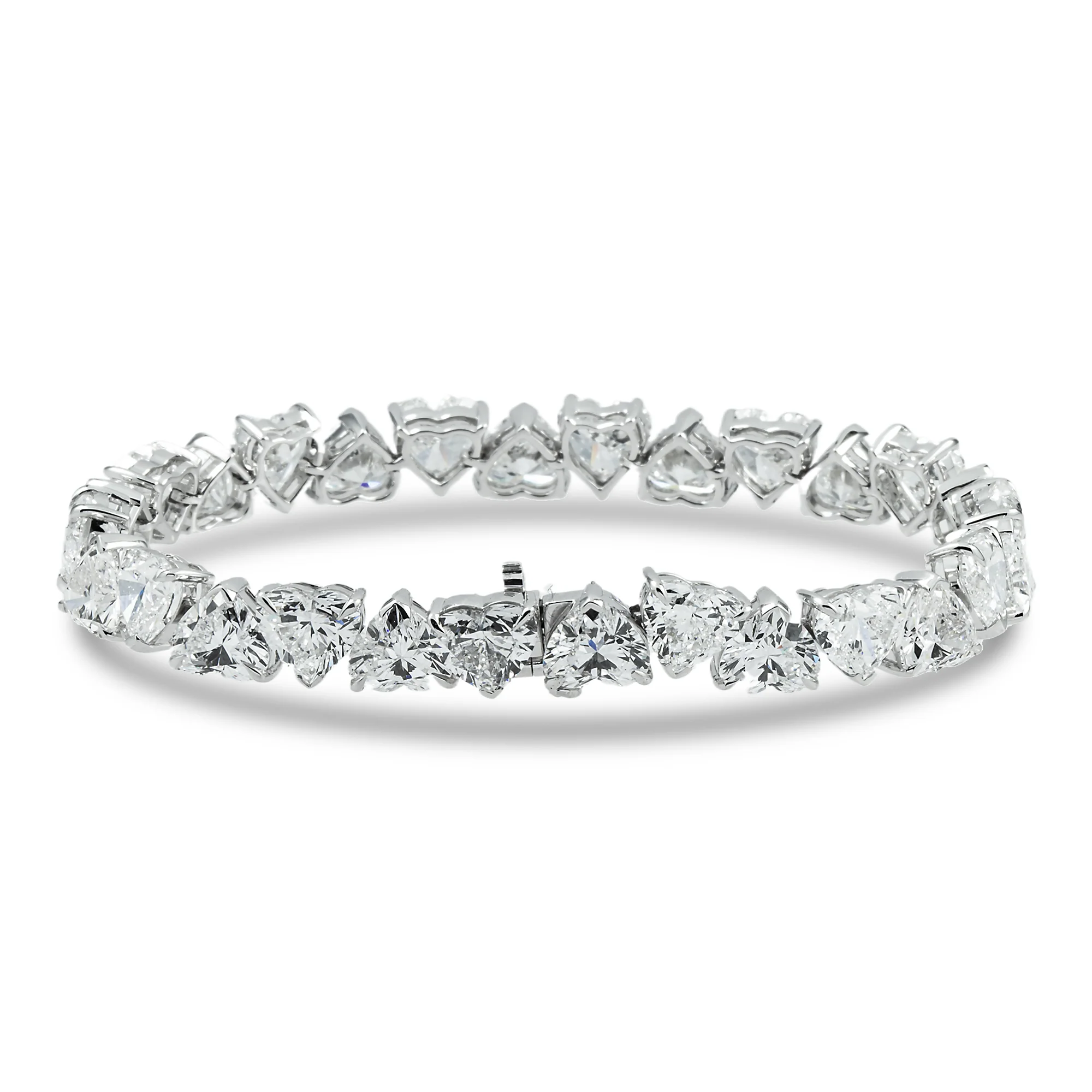 14K White Gold Heart Diamond Bracelet 28.72ct - Image 3