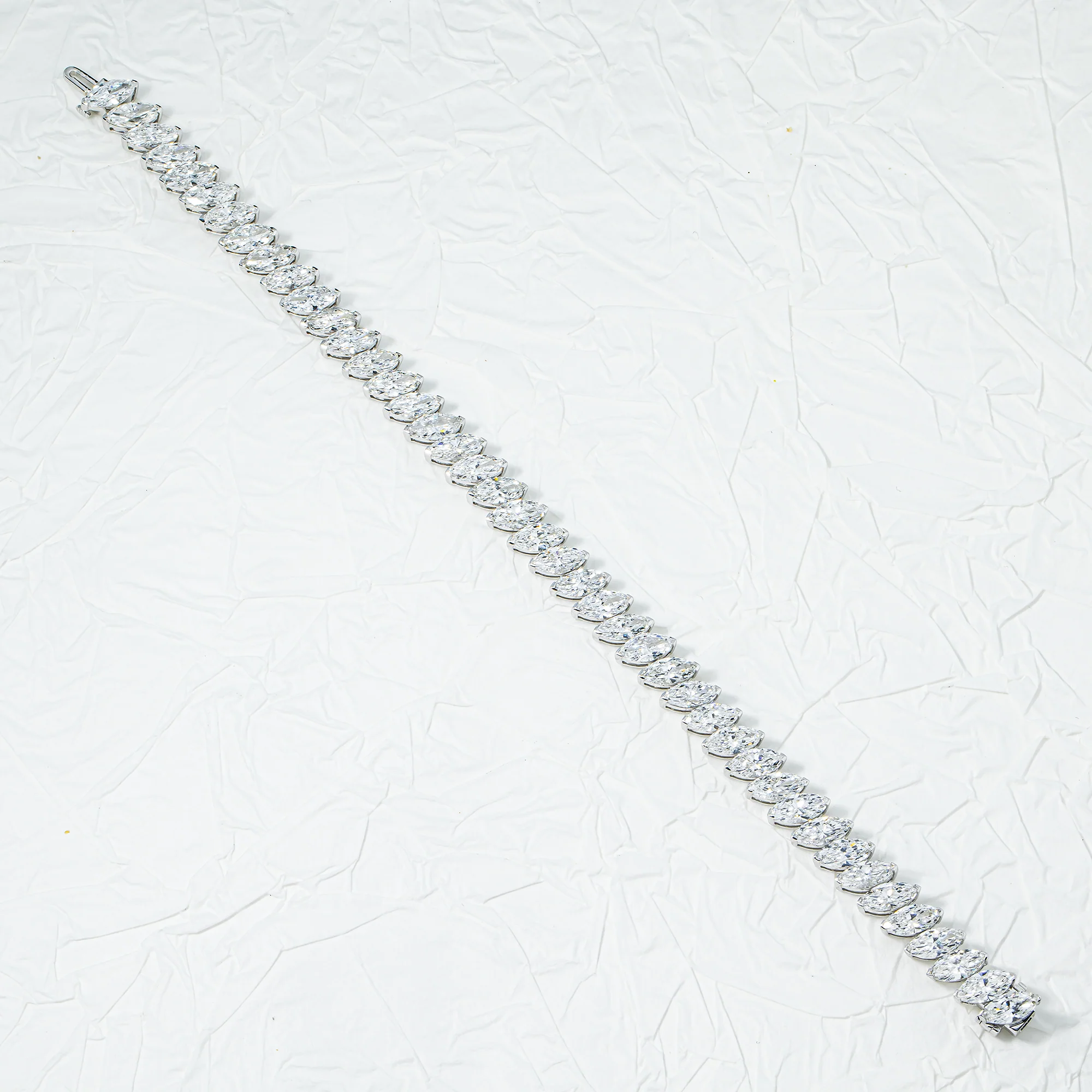 14K White Gold Marquise Cut Diamond Tennis Bracelet 16.83ct - Image 3