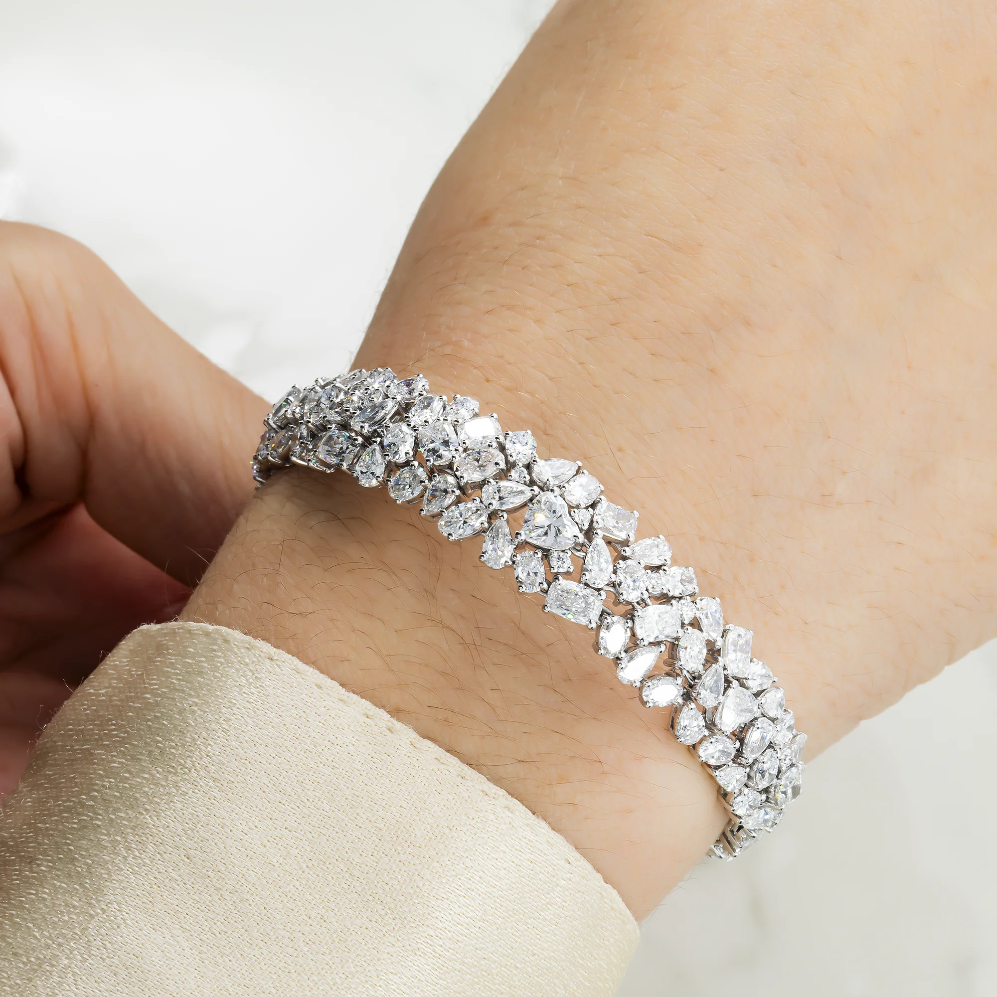 14K White Gold Multi Cut Diamond Bracelet 15.28ct (1 of 3 matching set) - Image 2