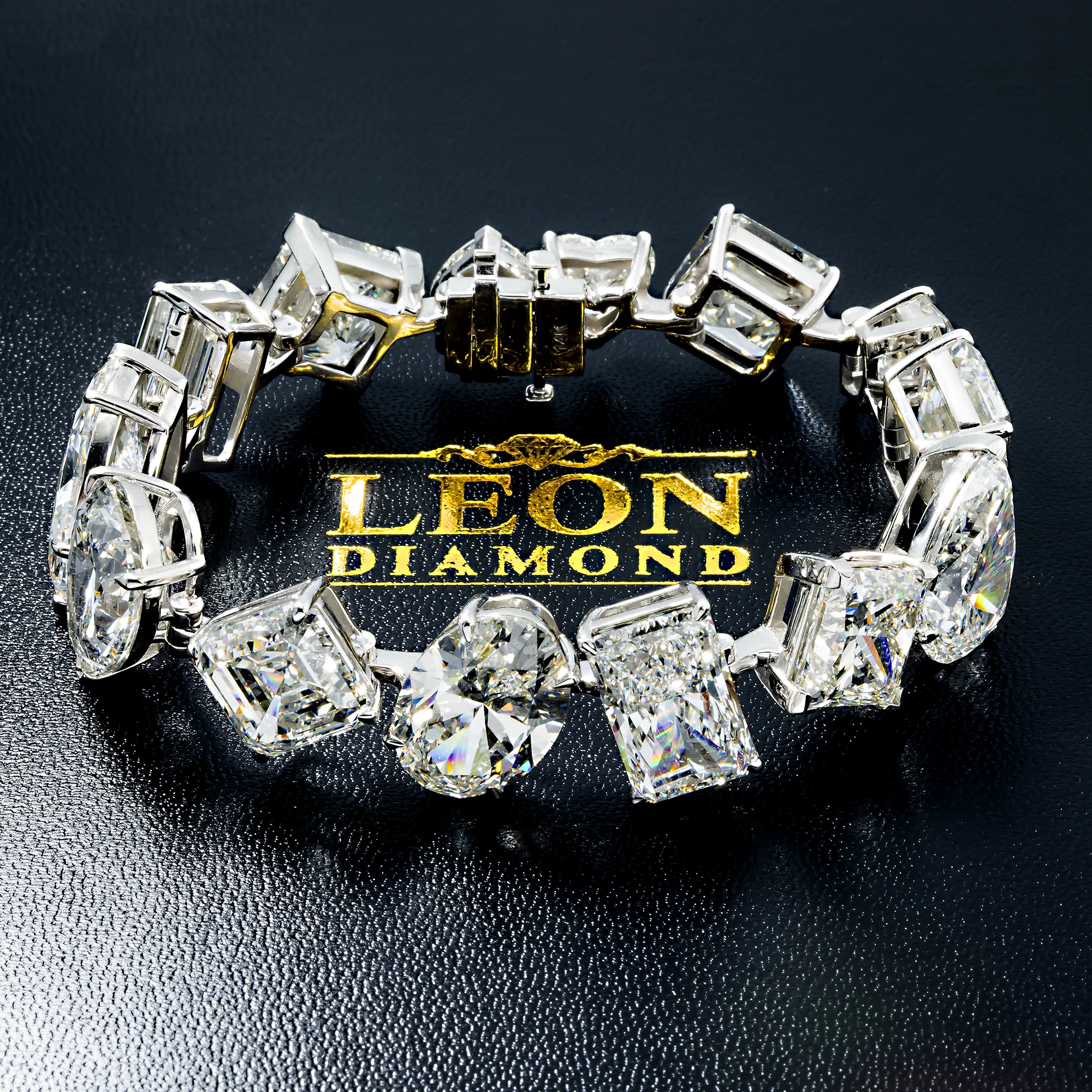 14K White Gold Multi Cut Diamond Eternal Goddess Bracelet 155ct - Image 3