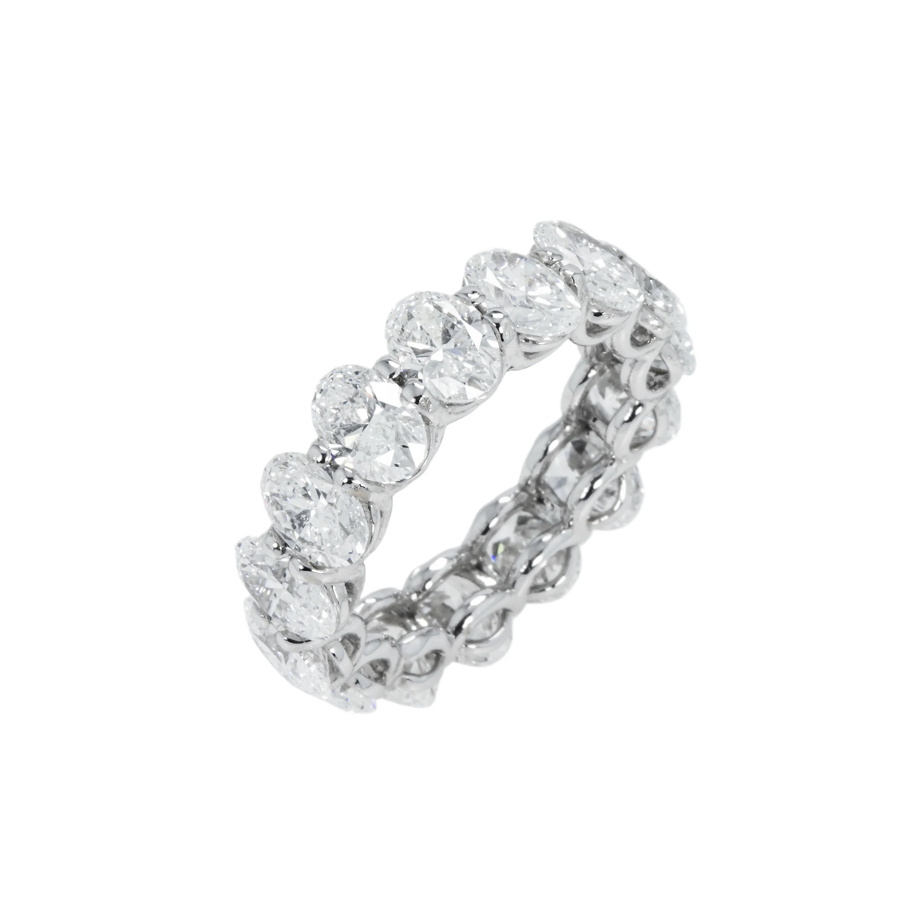 14K White Gold Oval Cut Diamond Eternity Ring 8.11ct (size 6) - Image 3