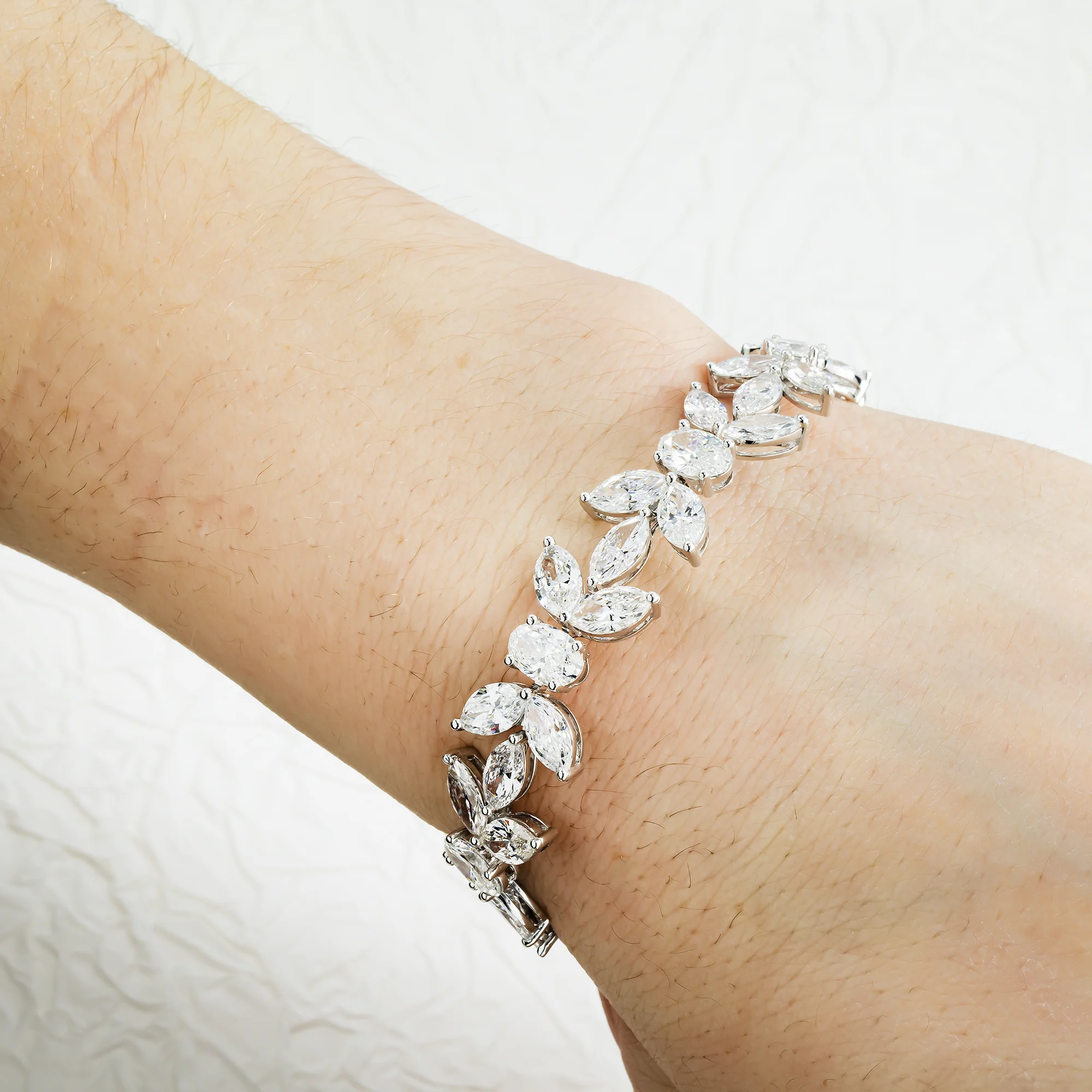 14K White Gold Oval & Marquise Cut Diamond Bracelet 22.92ct - Image 2