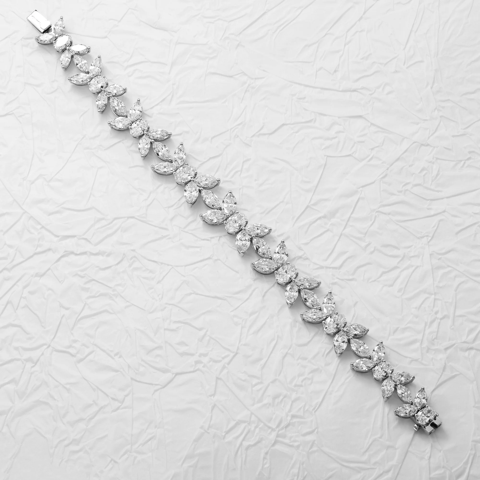 14K White Gold Oval & Marquise Cut Diamond Bracelet 22.92ct - Image 3
