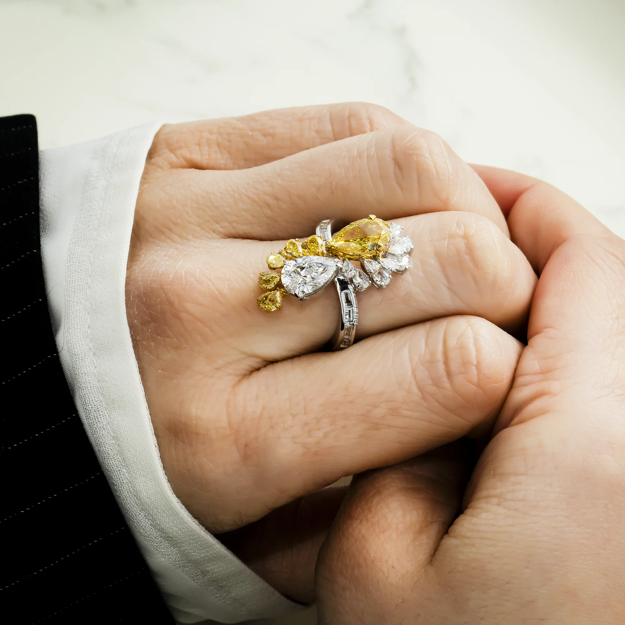 14K White Gold Pear Cut White & Fancy Yellow Diamond Ring 4.86ct - Image 2