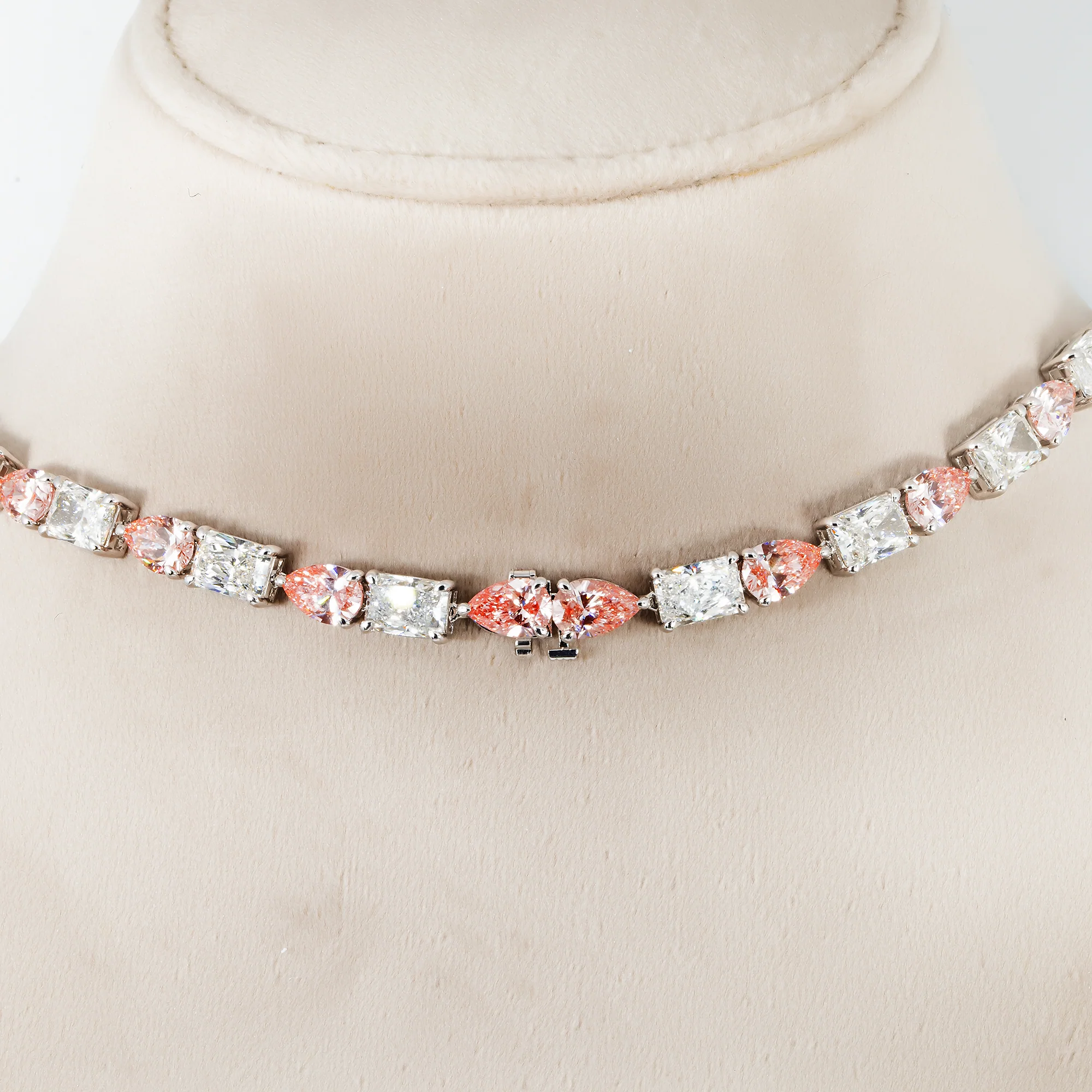 14K White Gold Radiant & Pear Cut Fancy Pink Diamond Drop Necklace 69.77ct - Image 3