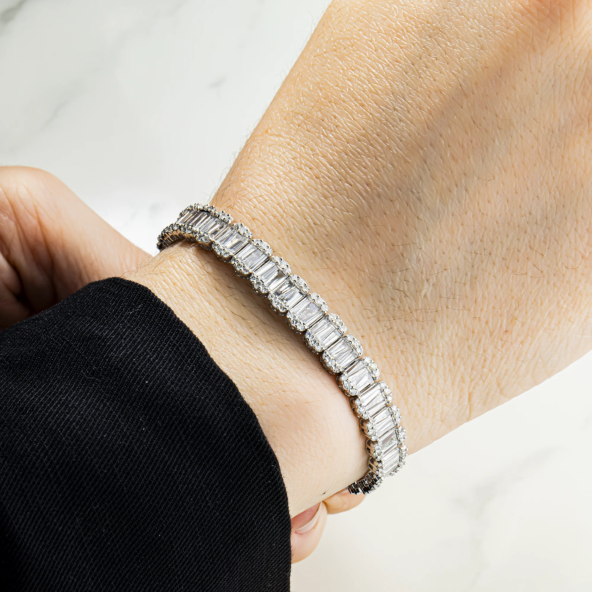 14K White Gold Round & Baguette Cut Diamond Tennis Bracelet 7.32ct - Image 2