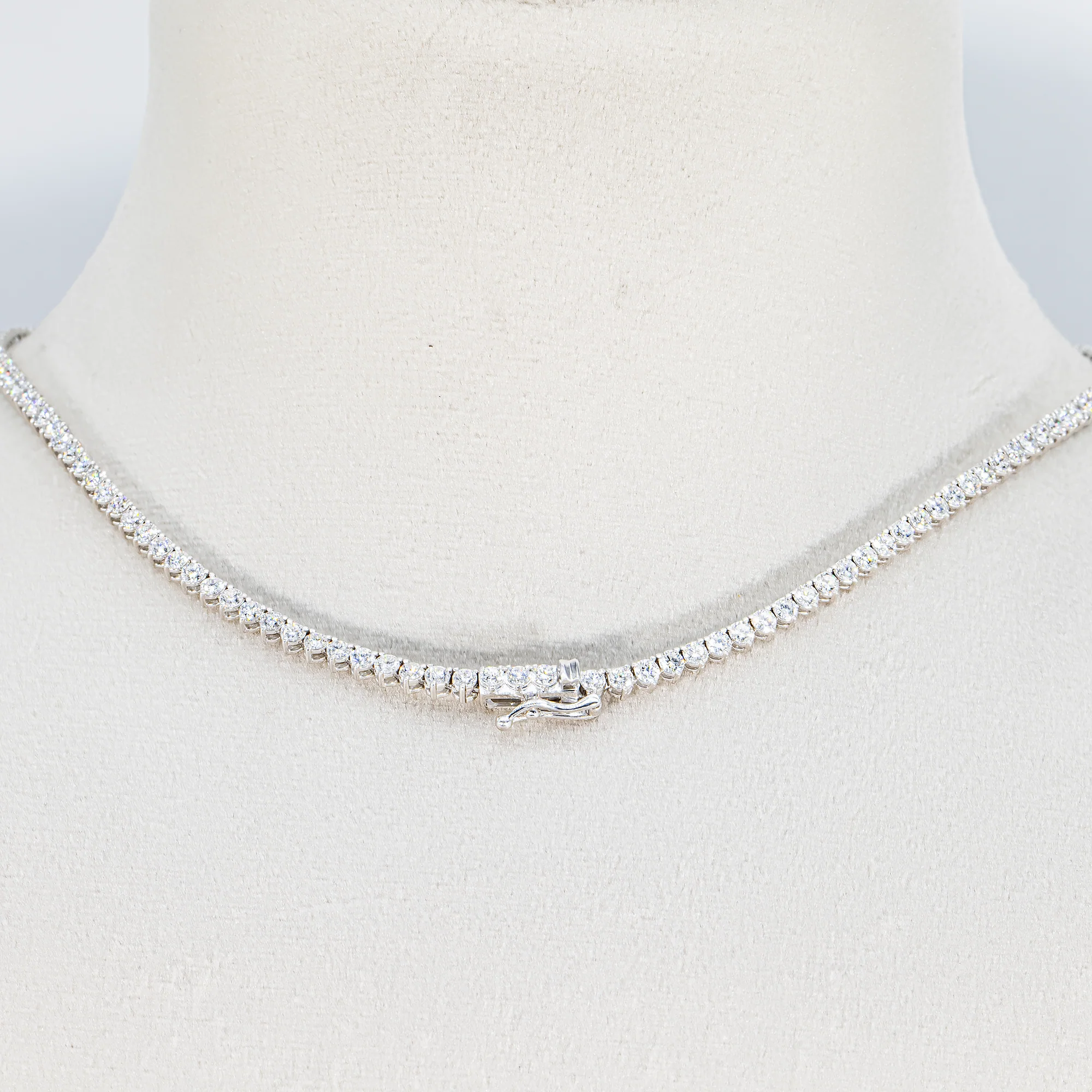 14K White Gold Round Diamond Tennis Chain 10.41ct - Image 4