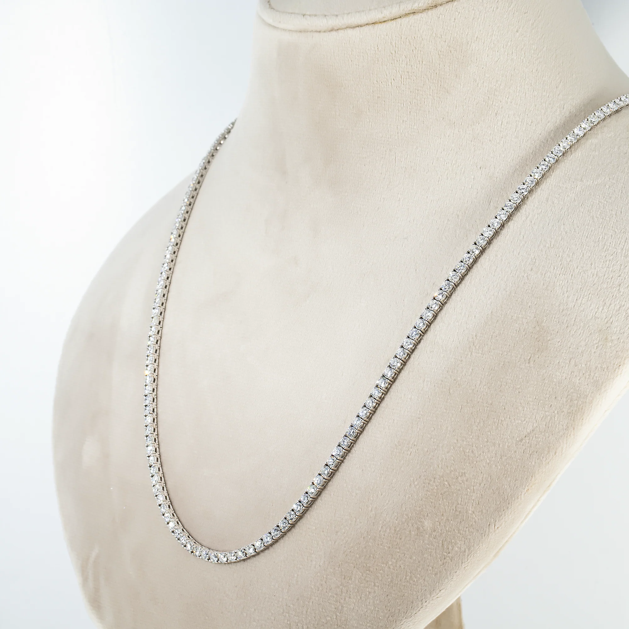 14K White Gold Round Diamond Tennis Chain 16.50ct (16"-22") - Image 2