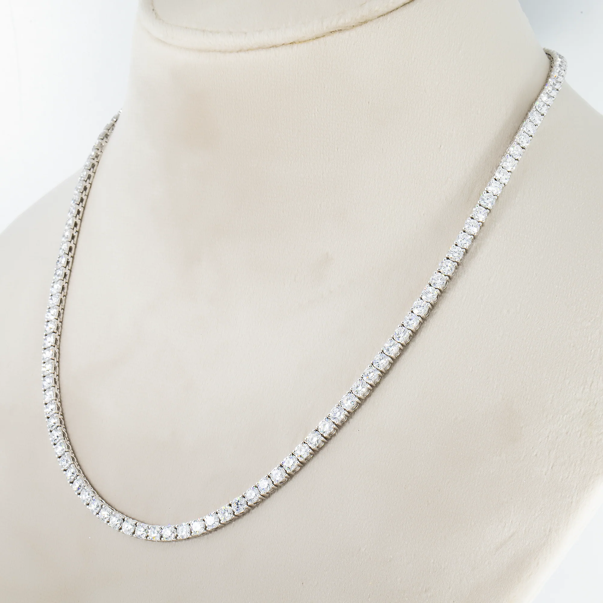 14K White Gold Round Diamond Tennis Chain 18.35ct - Image 3