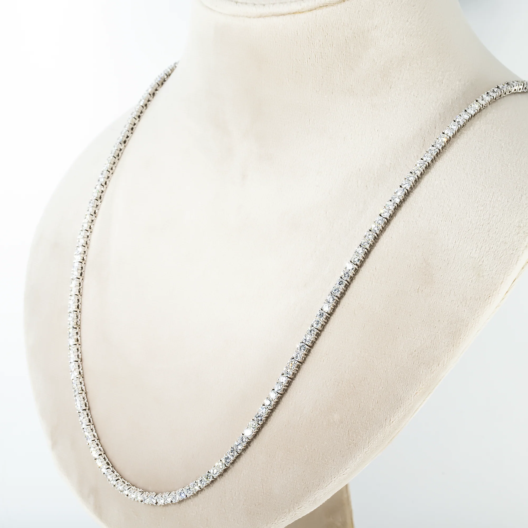 14K White Gold Round Diamond Tennis Chain 23.53ct - Image 3