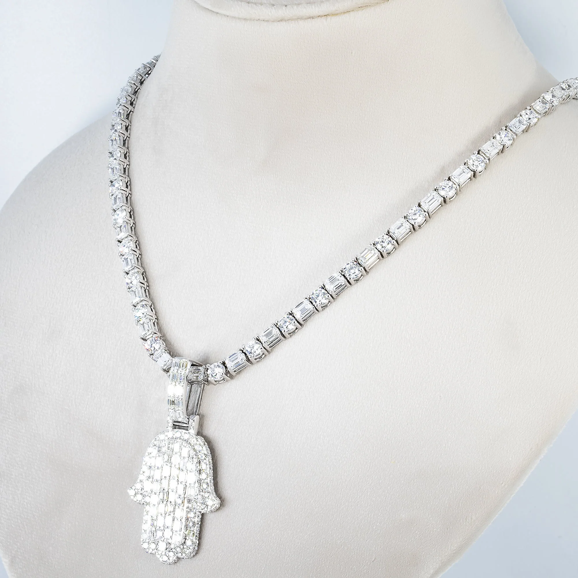 14K White Gold Round & Emerald Cut Diamond Tennis Chain 40.22ct - Image 2