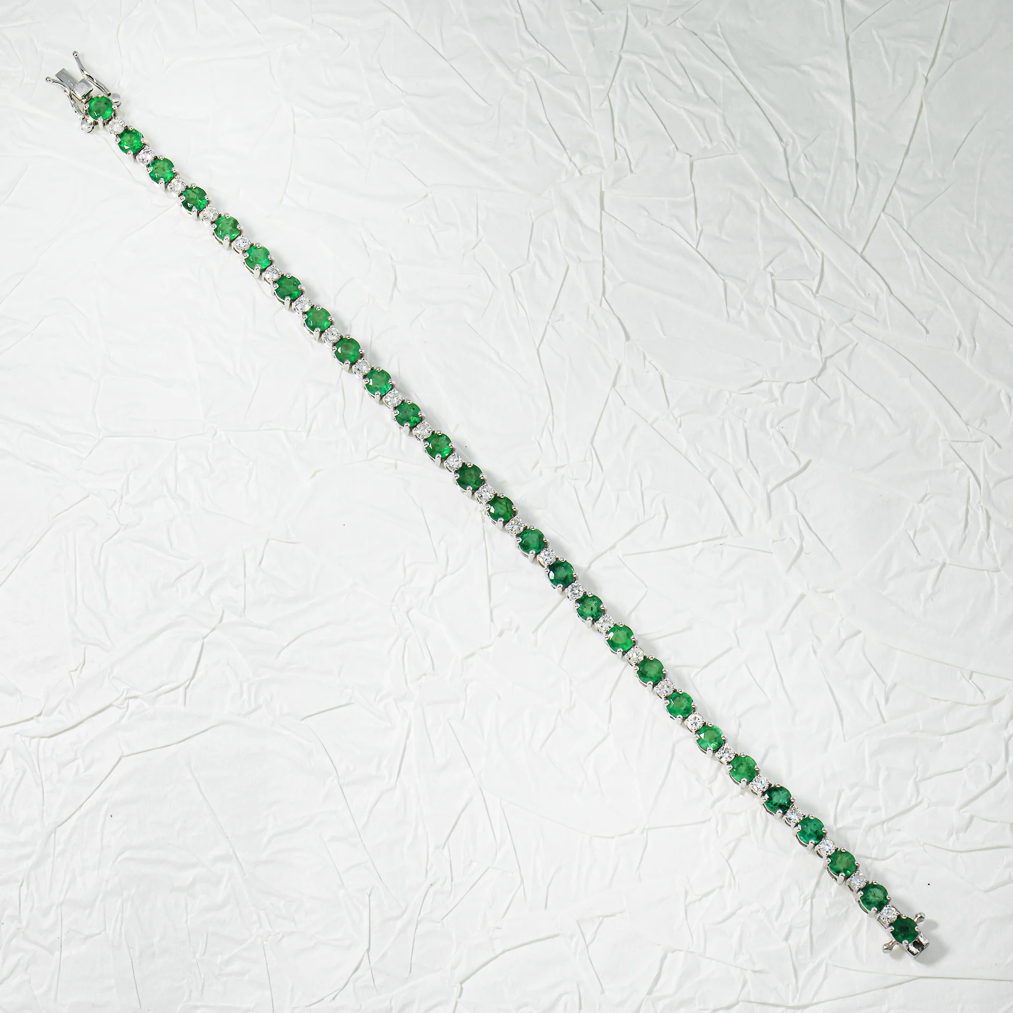 14K White Gold Round Emerald & Diamond Tennis Bracelet 7.32ctw - Image 3