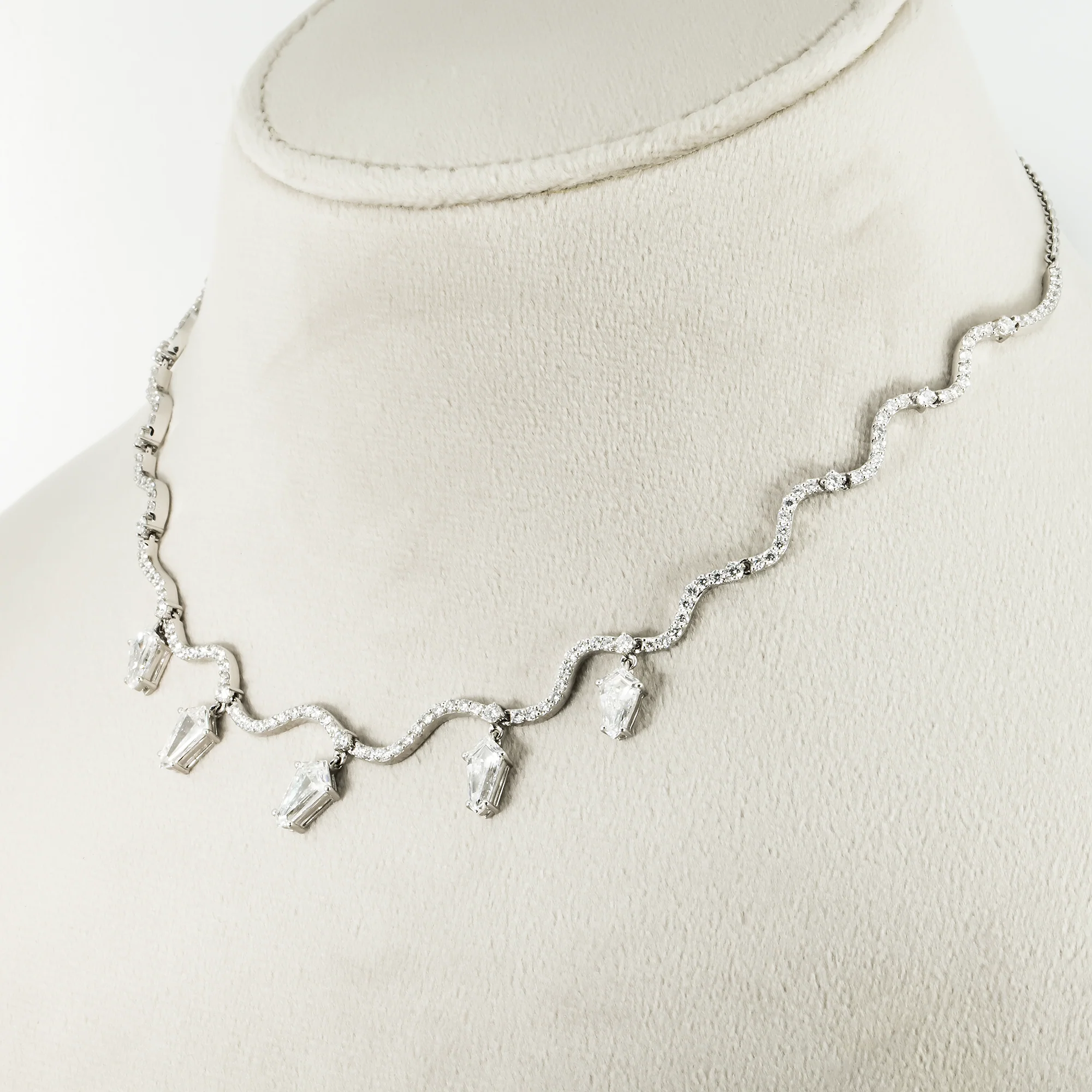 14K White Gold Step Cut Kite & Roud Diamond Falling Rain Necklace 5.73ct - Image 2