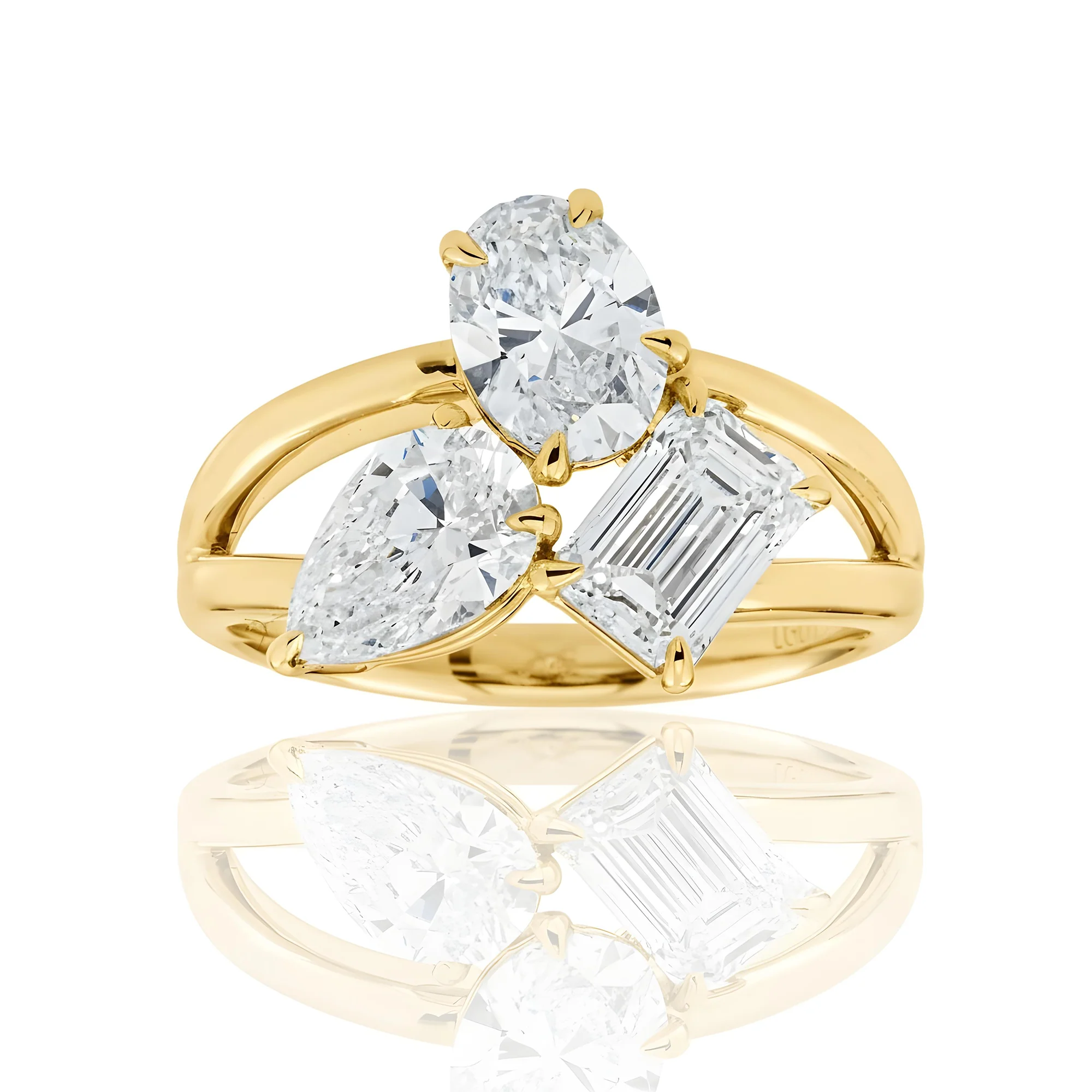 14K White Gold Triple Diamond Clister Ring 2.77ct - Image 6
