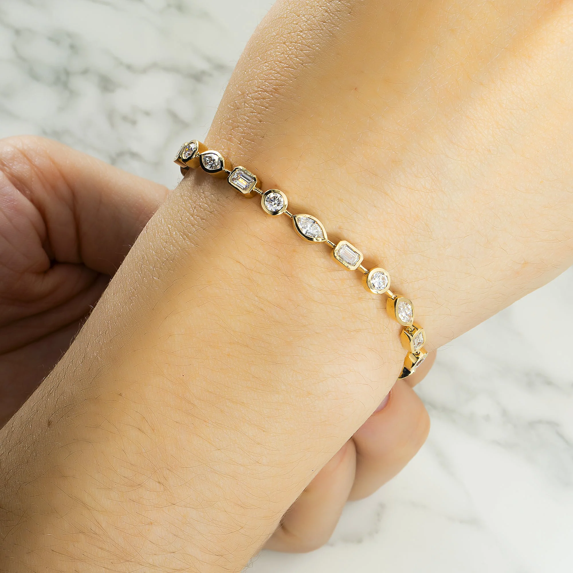 14K Yellow Gold Bezel Set Multi Cut Diamond Satellite Bracelet 4.30ct - Image 4