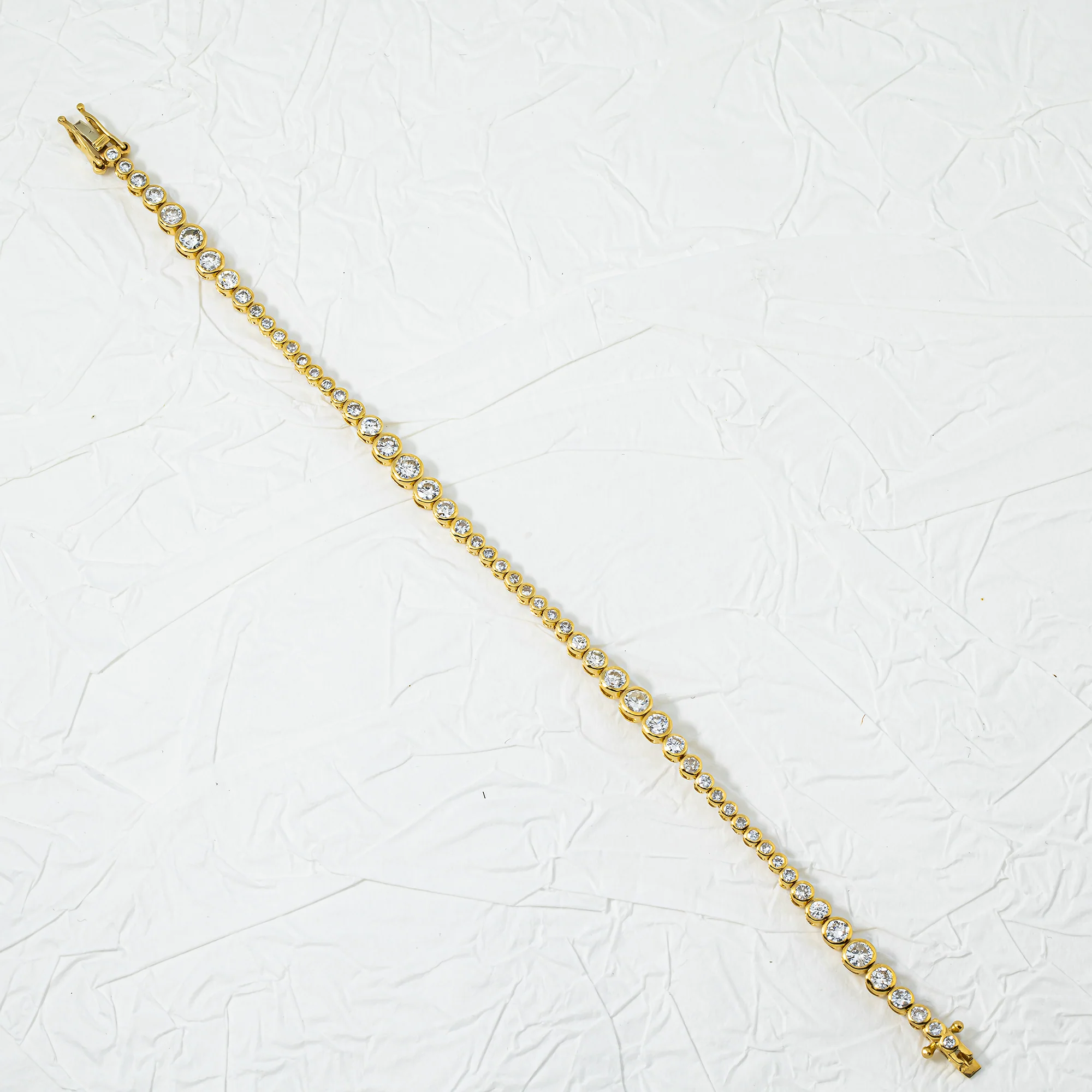 14K Yellow Gold Graduated Bezel Set Round Diamond Tennis Bracelet 3.09ct - Image 3