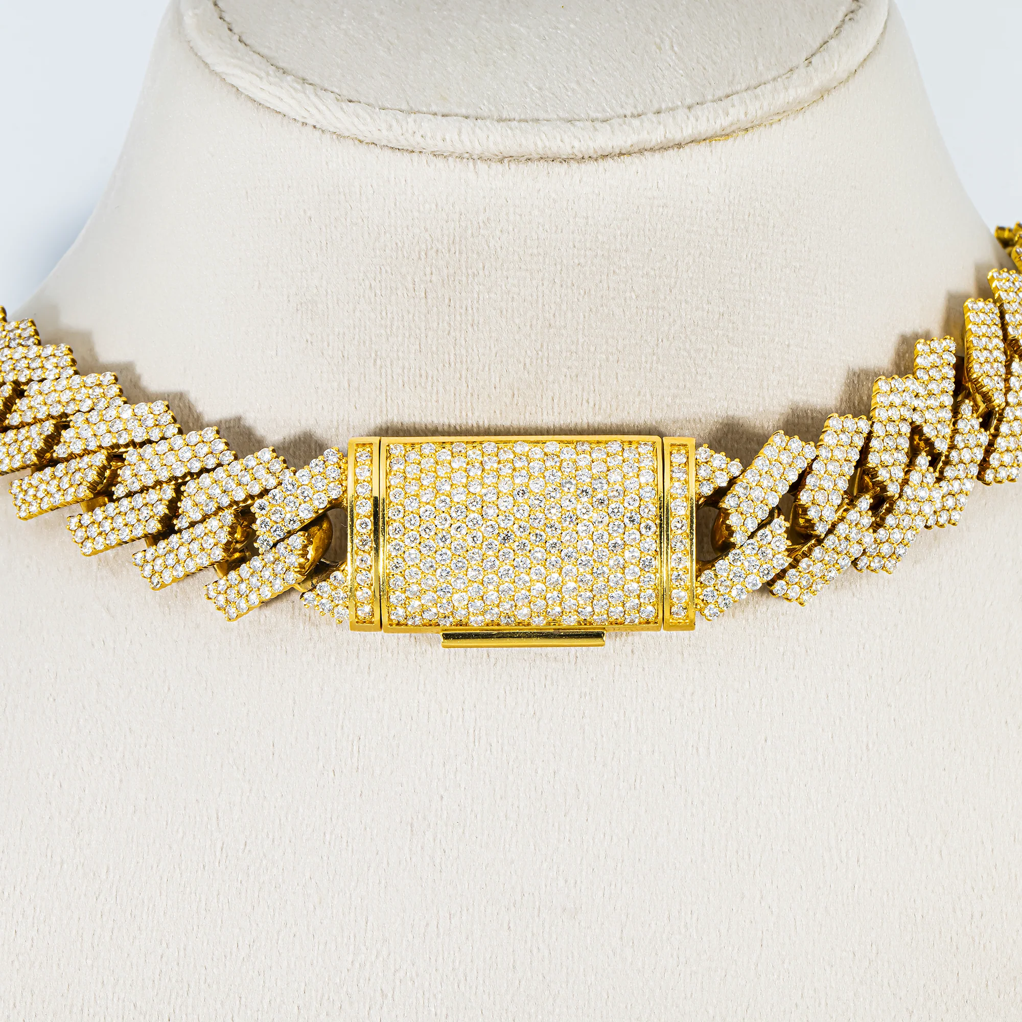 14K Yellow Gold Round Diamond Cuban Link Chain 57.0ct - Image 3