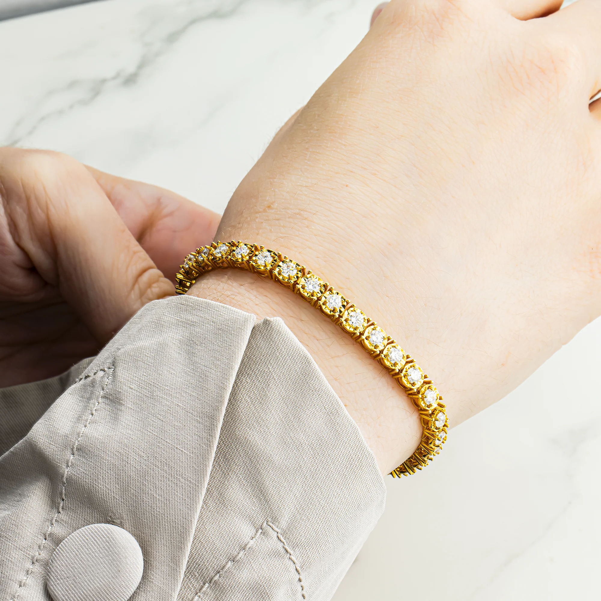 14K Yellow Gold Round Diamond Tennis Bracelet 4.10ct - Image 2