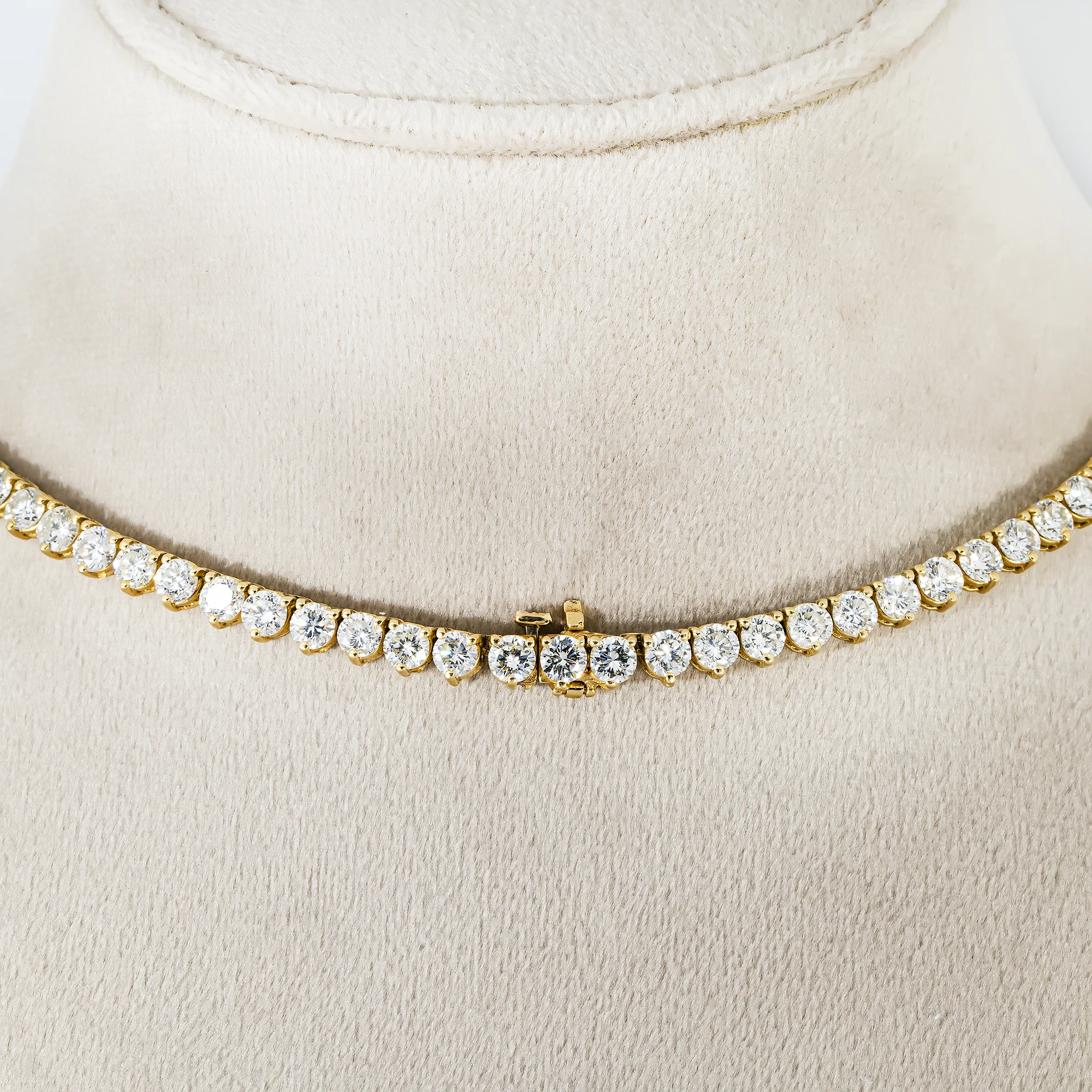 14K Yellow Gold 3-prong Round Diamond Tennis Chain 47.10ct - Image 2