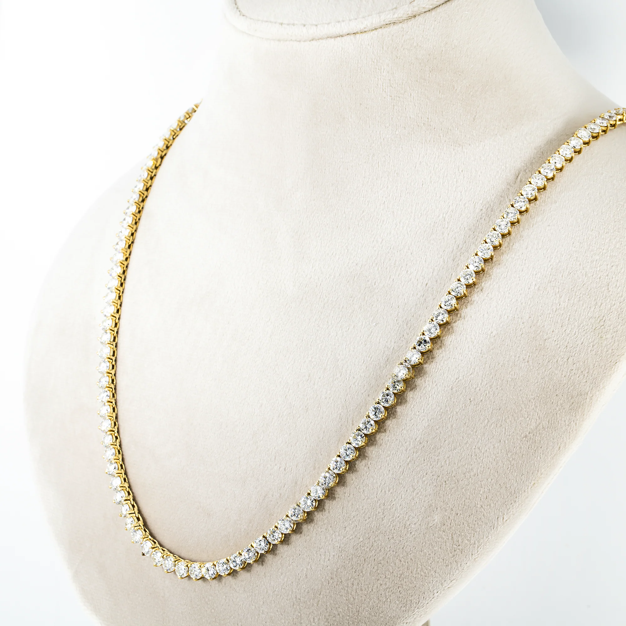14K Yellow Gold 3-prong Round Diamond Tennis Chain 47.10ct - Image 3