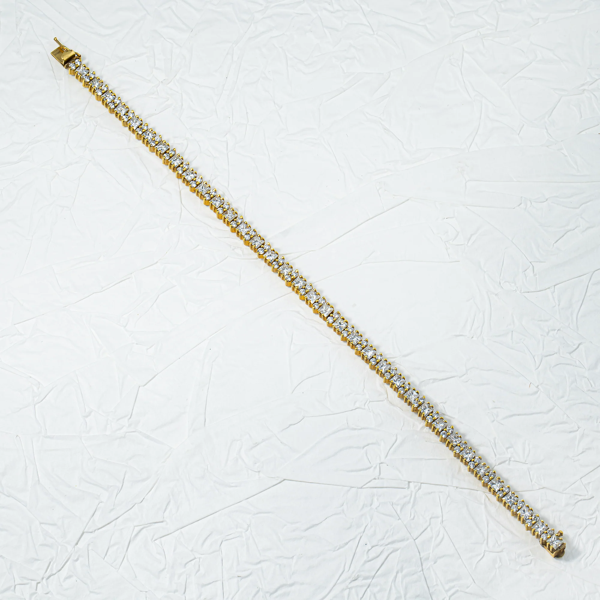 14K Yellow Gold Round & Princess Cut Diamond Tennis Bracelet 7.1ct - Image 3