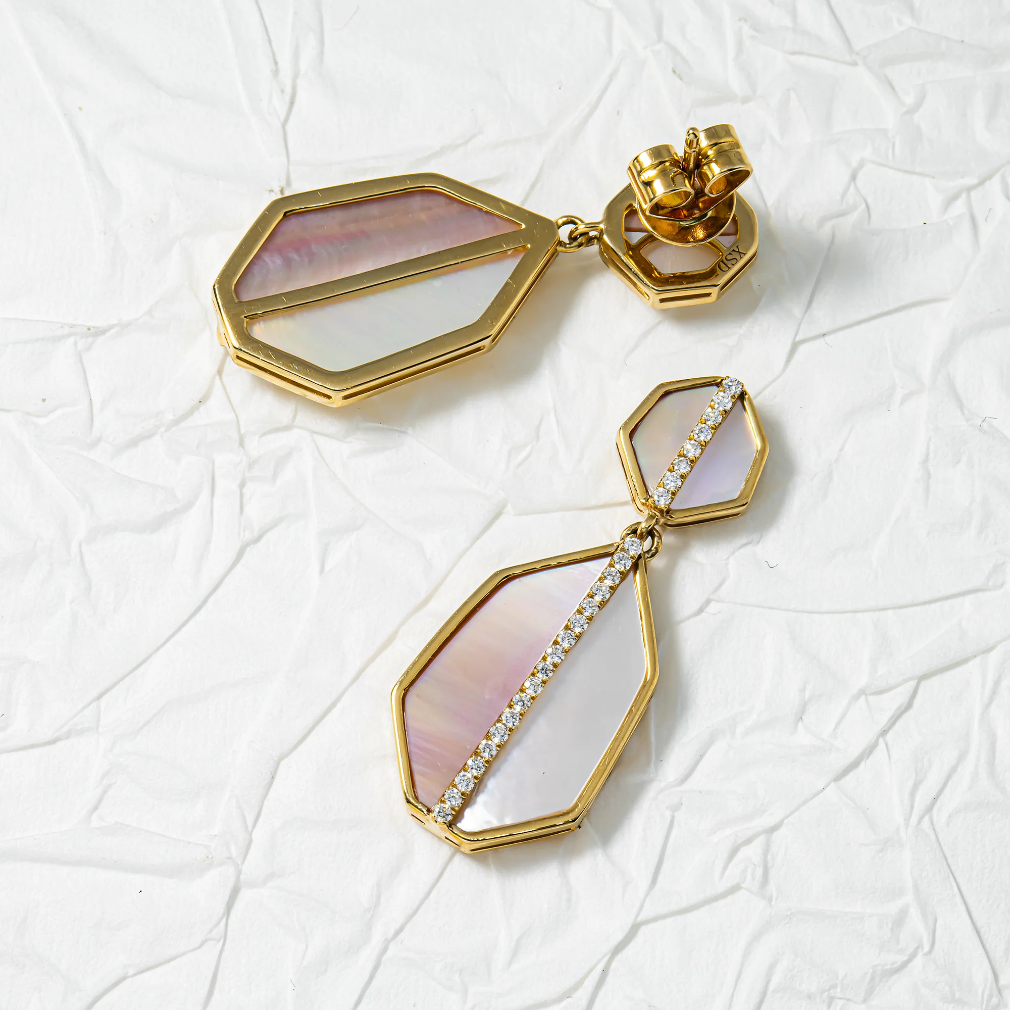 14K Yellow Gold White & Pink Mother of Pearl Diamond Drop Earrings 0.25ctw - Image 3