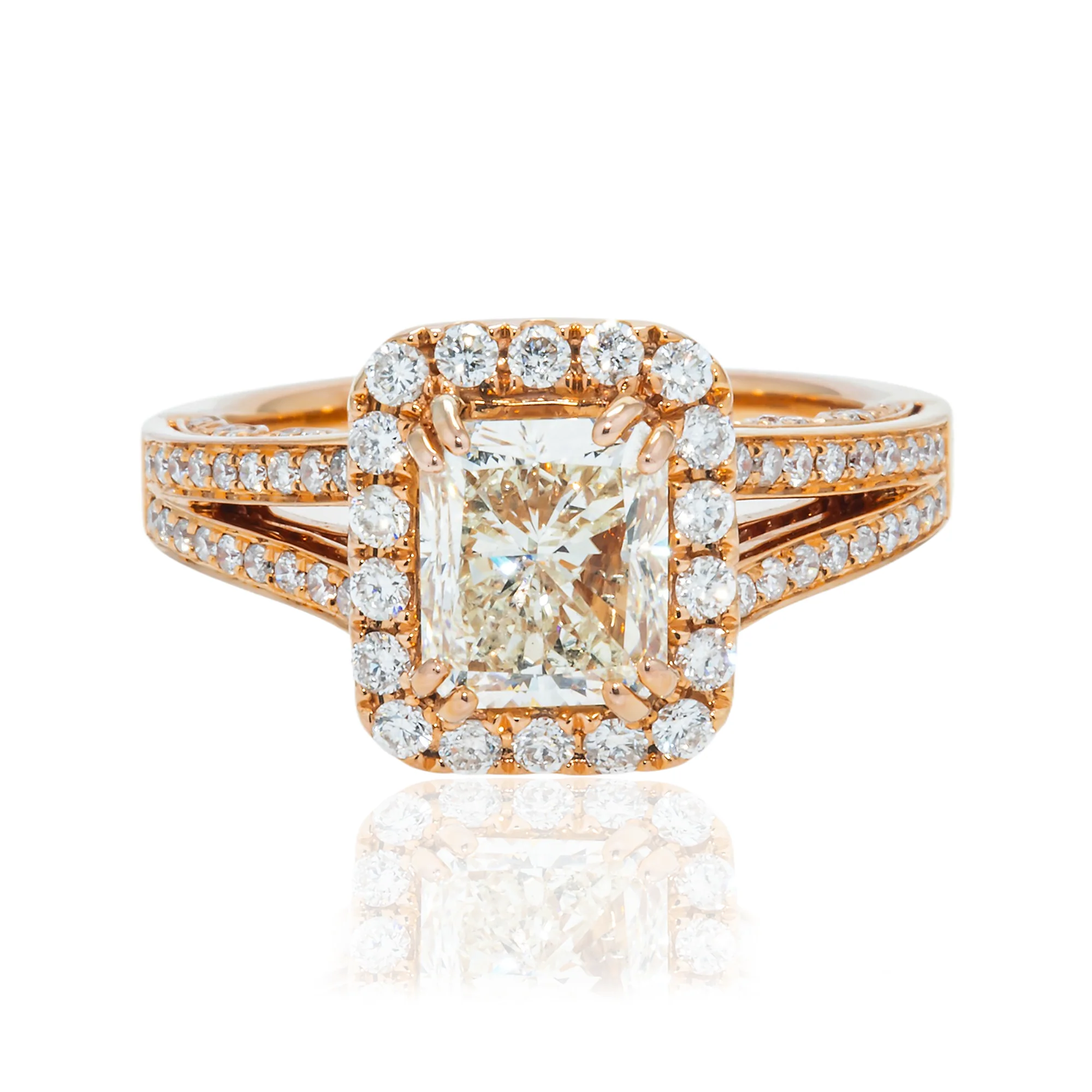 18K Rose Gold 2.0ct Radiant Cut Diamond Engagement Ring 2.65ctw